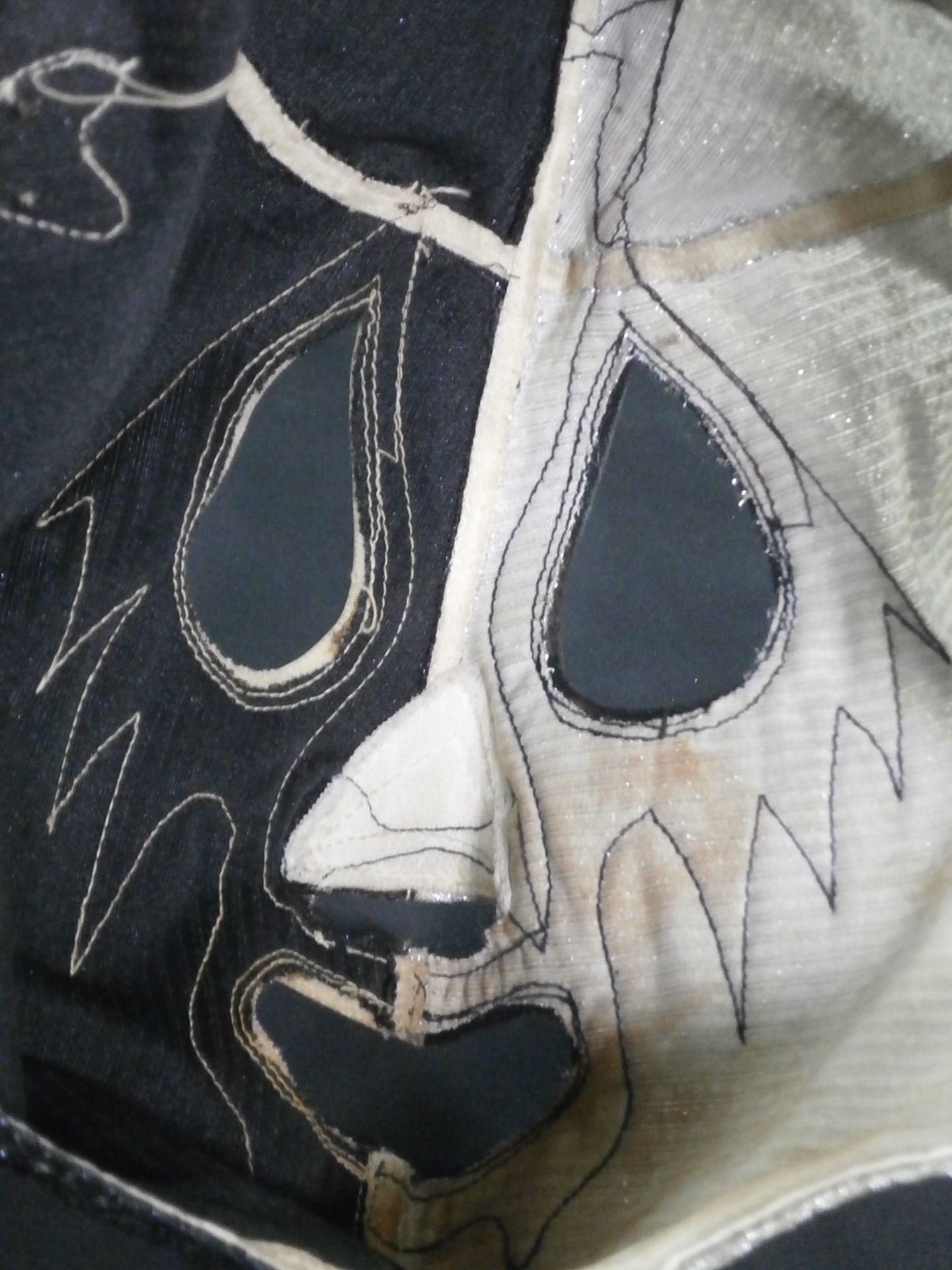 Mil Mascaras