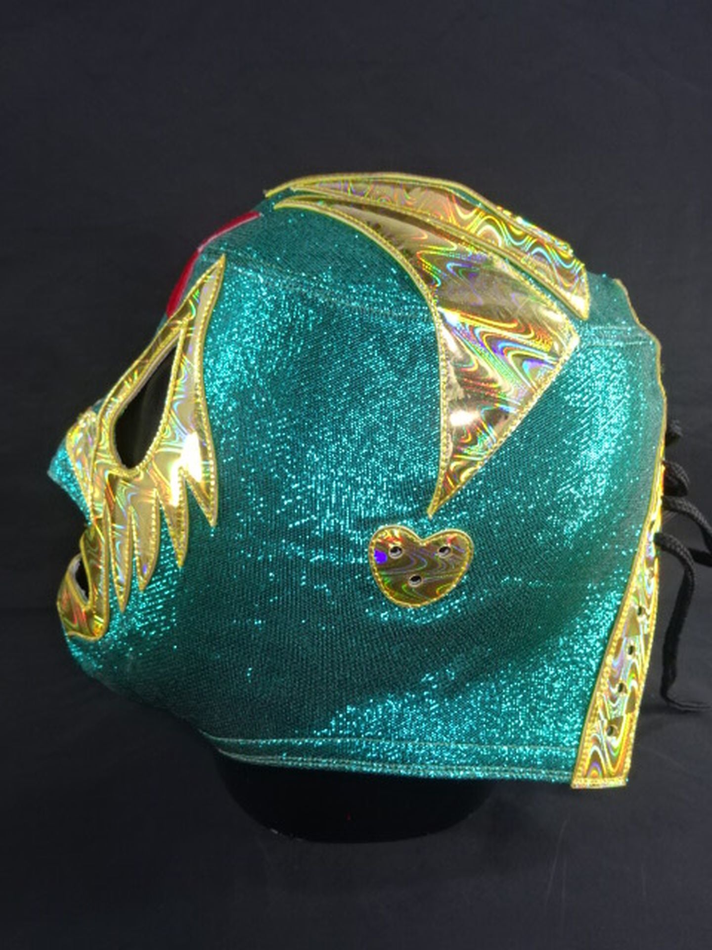 Mil Mascaras
