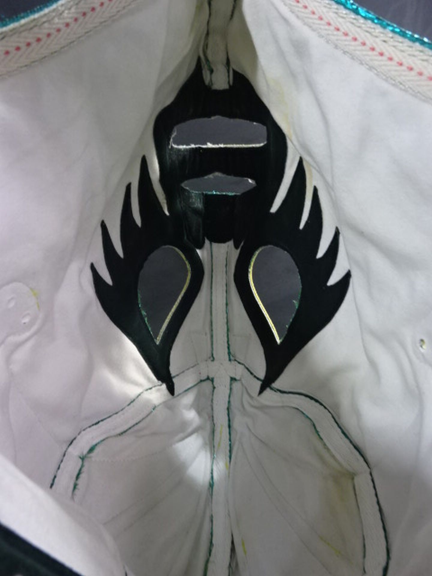 Mil Mascaras