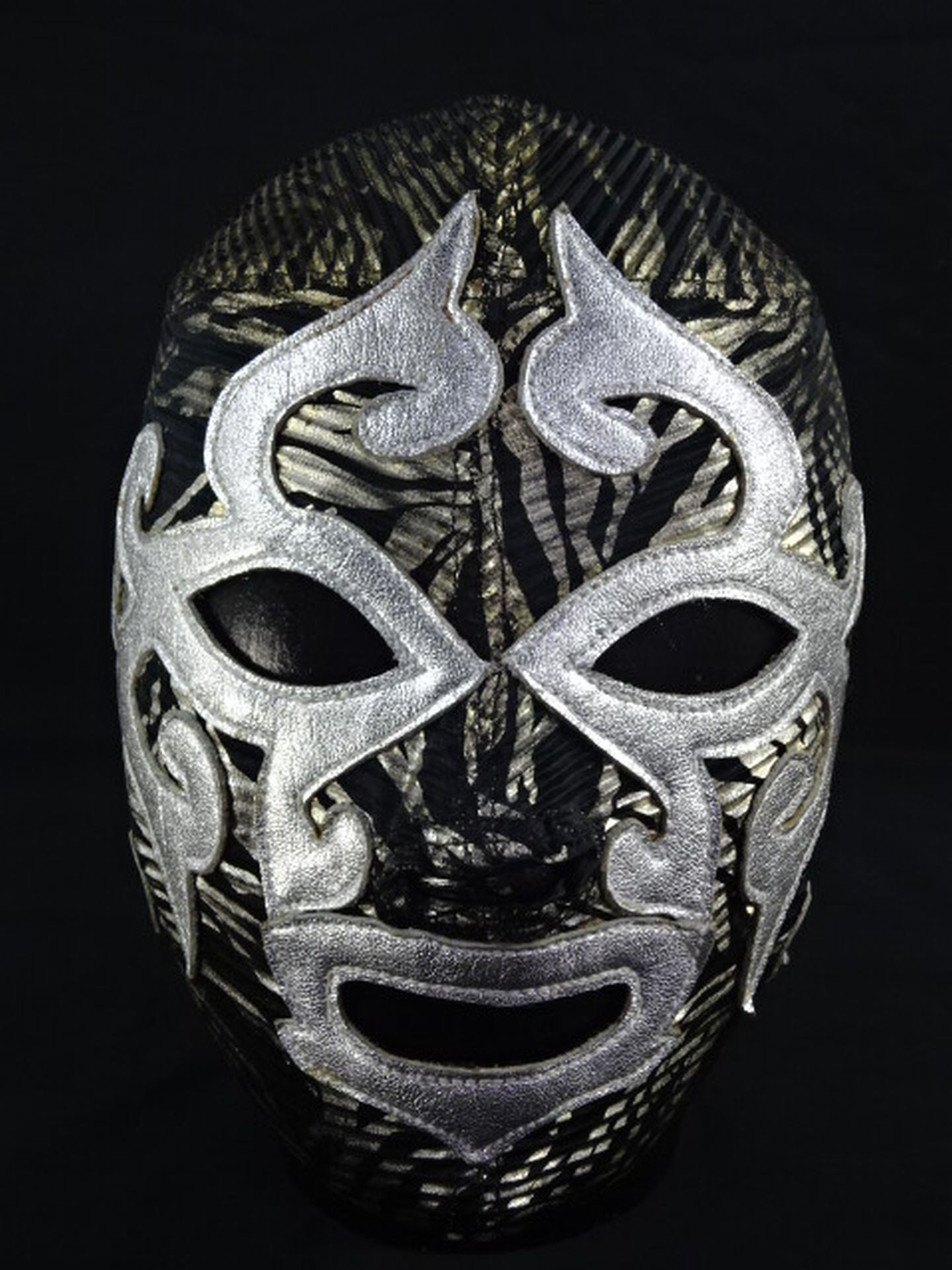 Mil Mascaras
