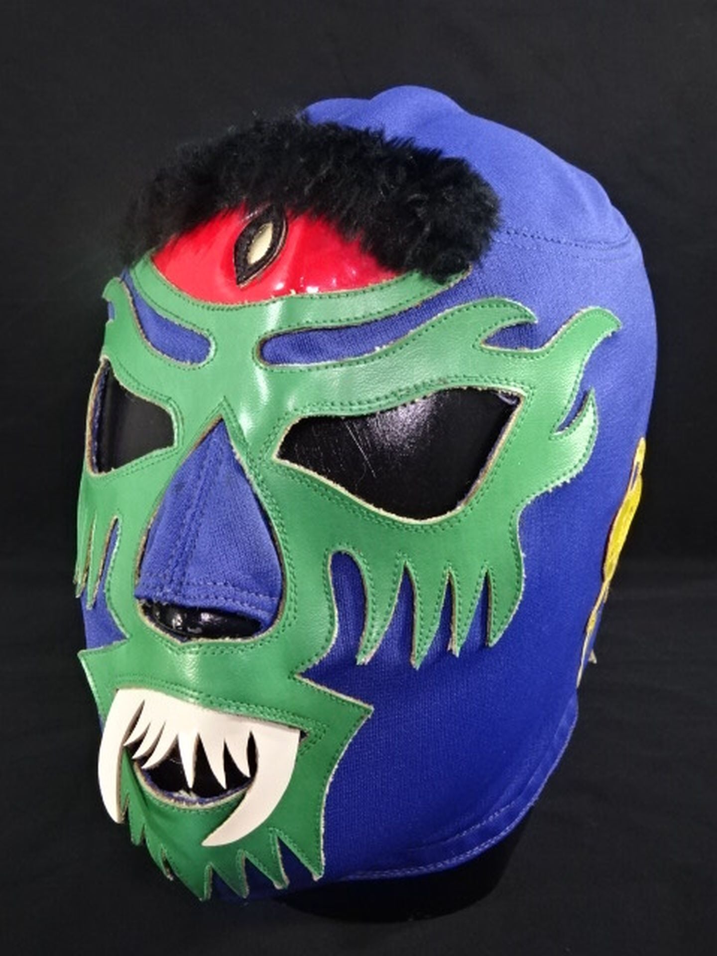 Mil Mascaras