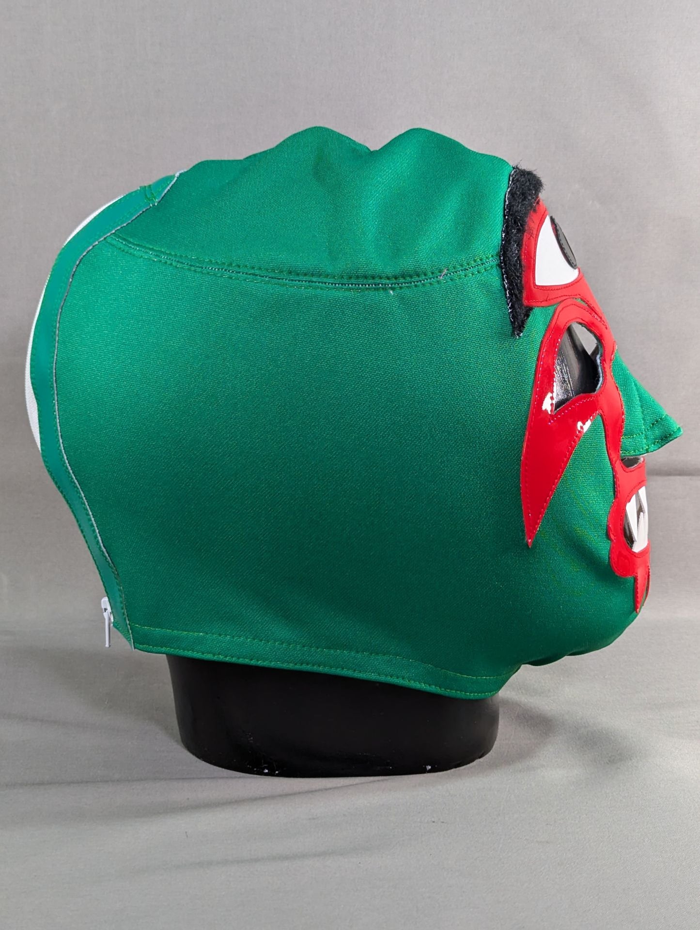 Mil Mascaras