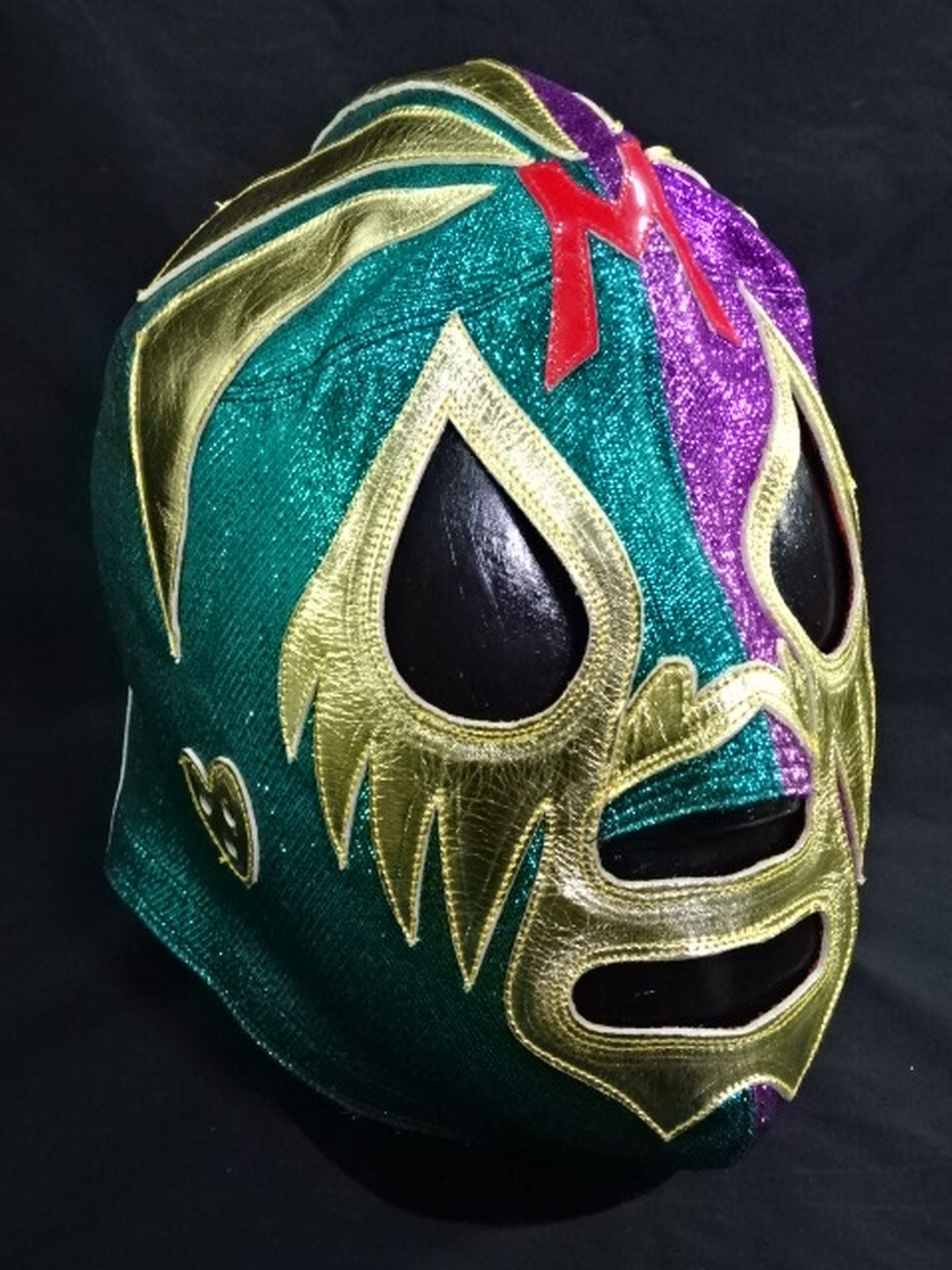 Mil Mascaras