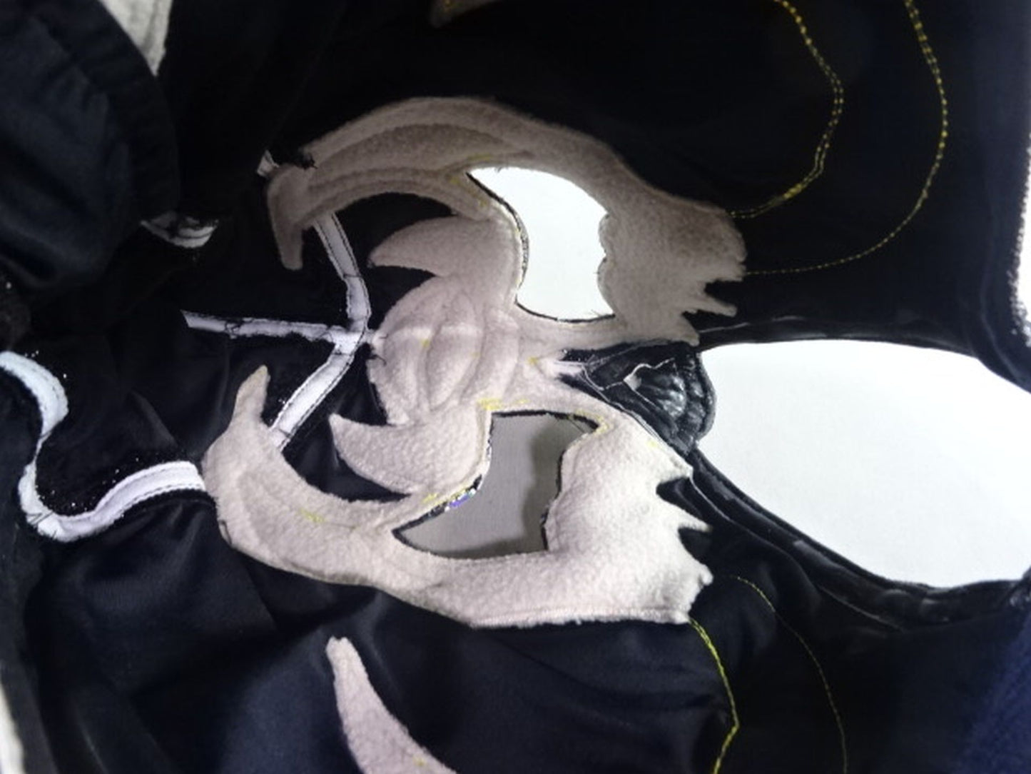 マスカラ・アニョ・ドスミル