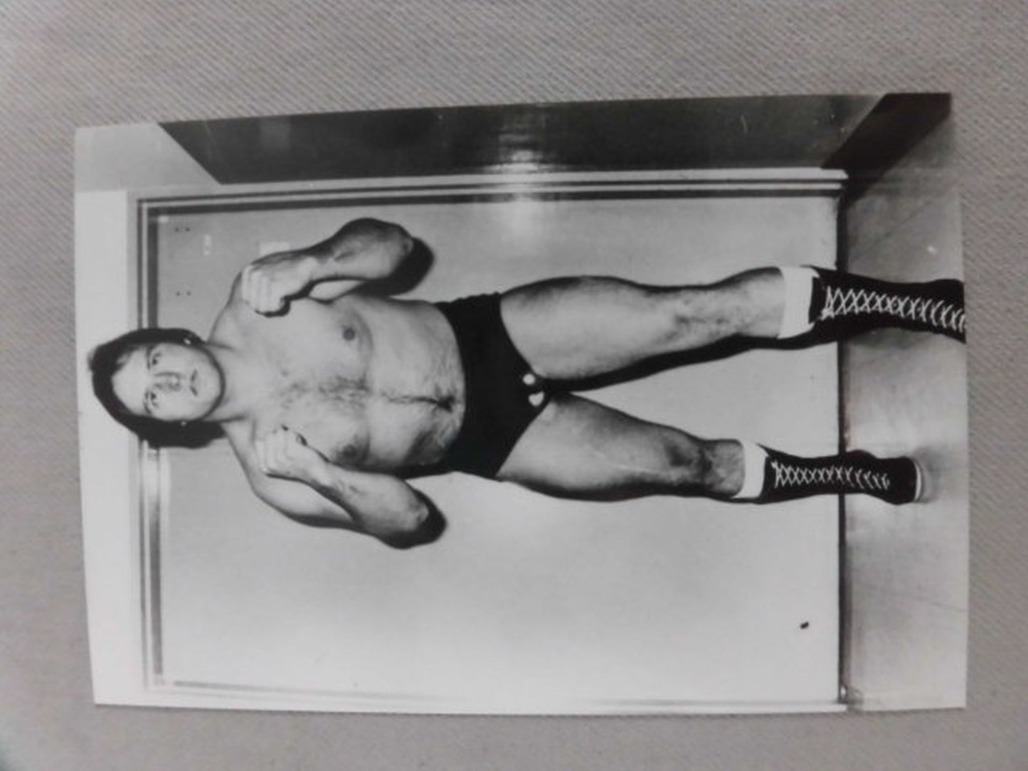 Kelly Kiniski Black and White photo  (1)