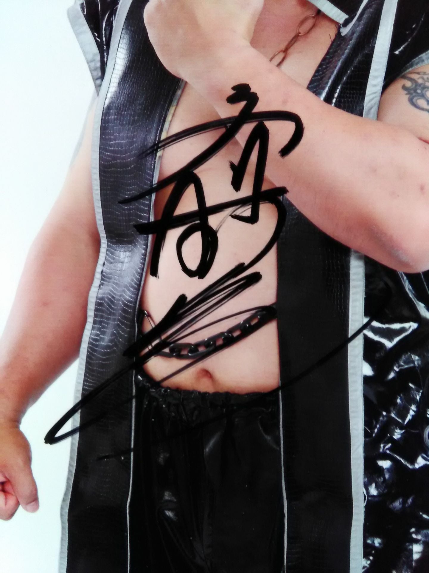 齋藤彰俊 直筆サイン入りポートレート⑤