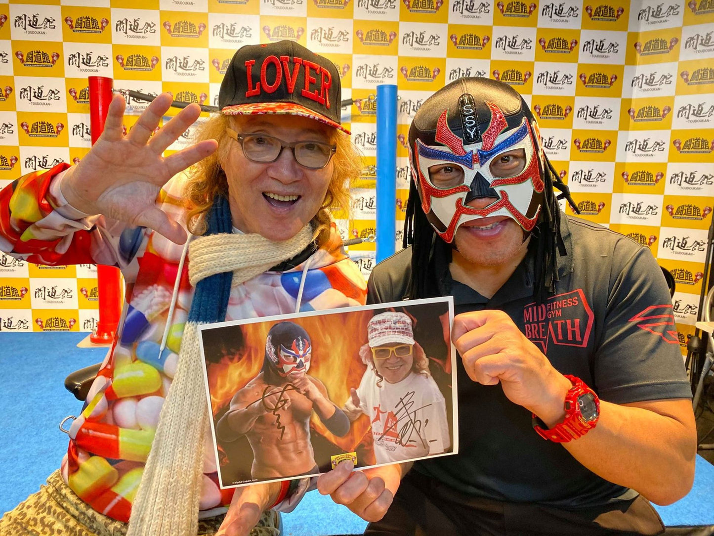 ザ・グレート・サスケ&ターザン山本 直筆Wサイン入りポートレート(A)