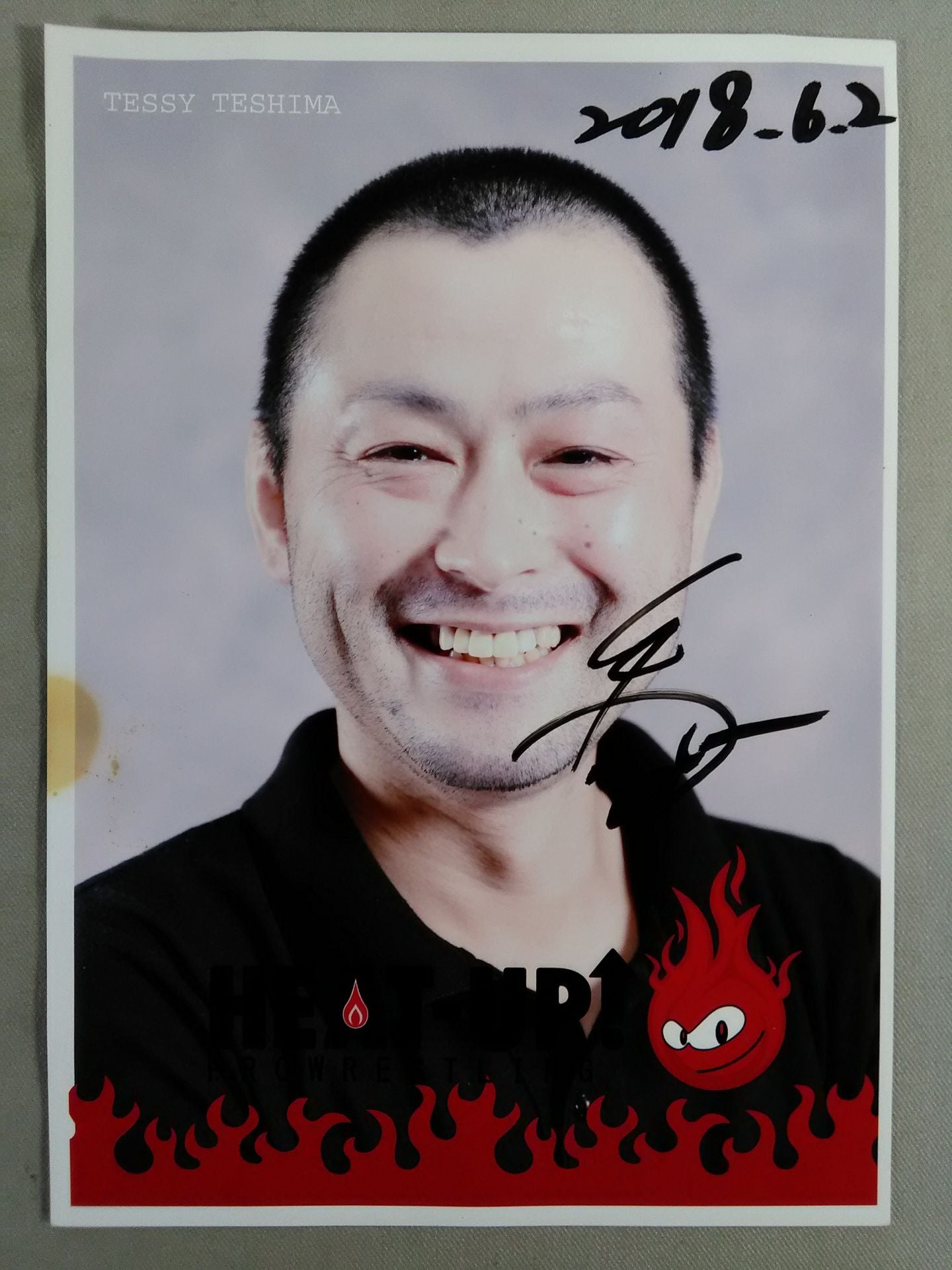 Teshishima hand signed autograph large formatPhoto (1)