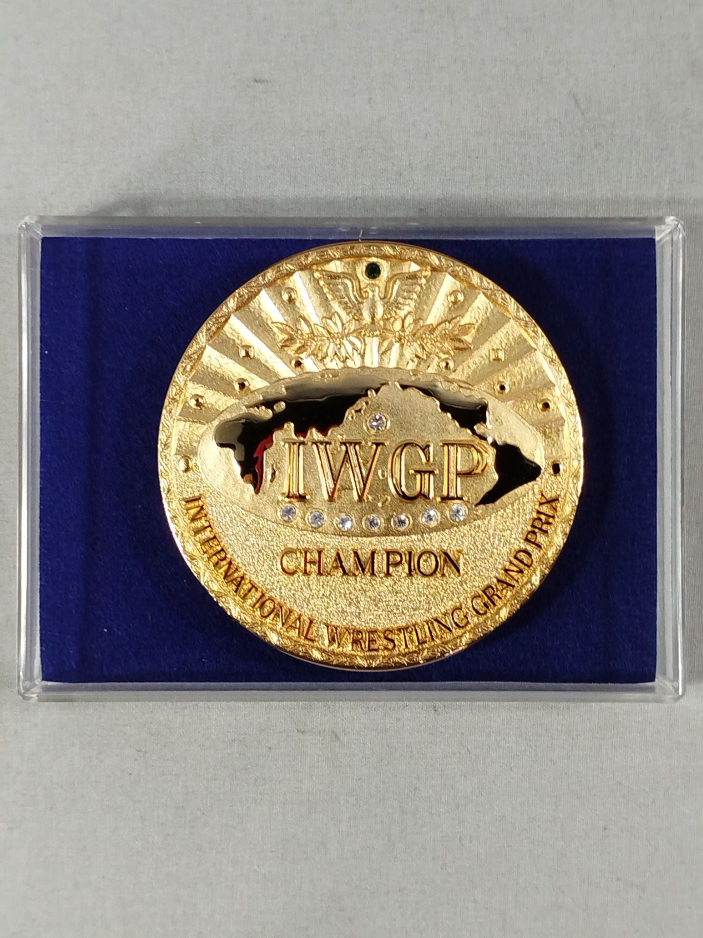 IWGPヘビー級王座チャンピオン(初代) ベルトバックル – 闘道館