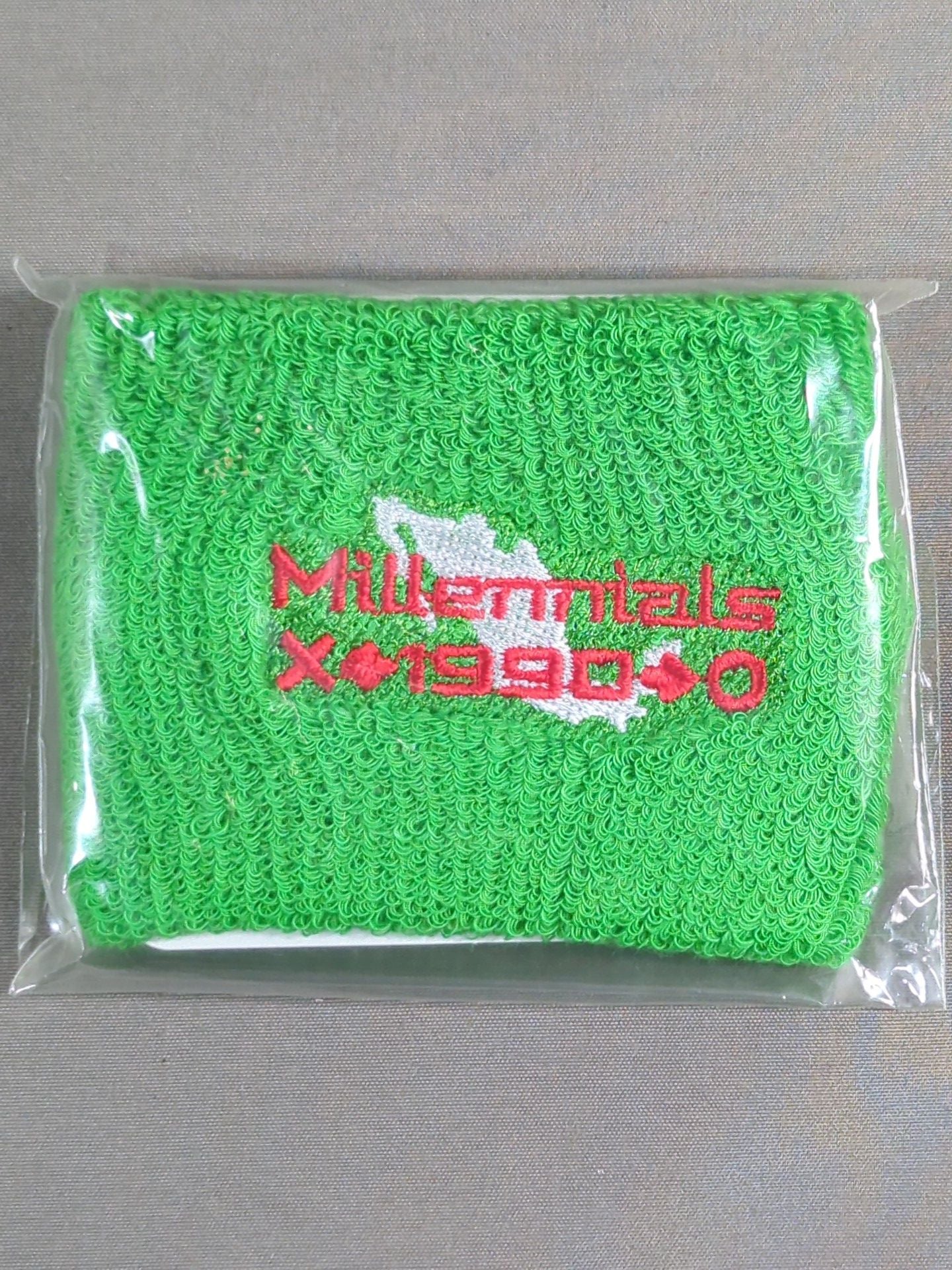 DRAGON GATE「Millennials」リストバンド