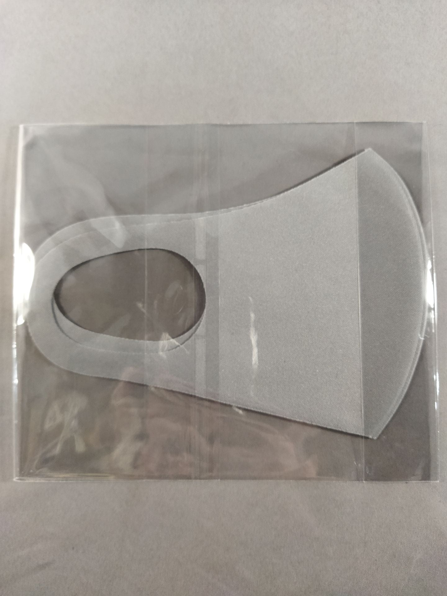 THE GYM Grey Mask