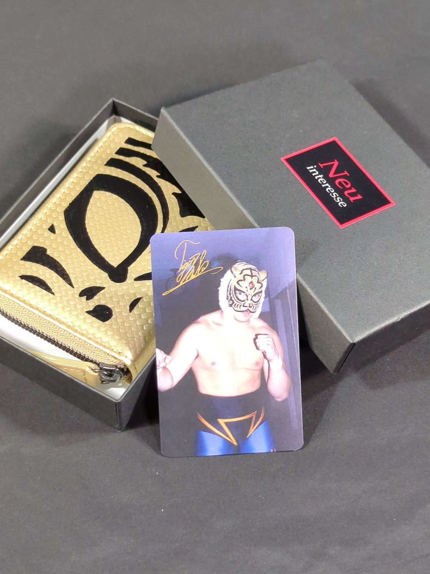 ★初代タイガーマスク 小銭入れ★ SCHATTEN―THE FIRST TIGER MASK MODEL