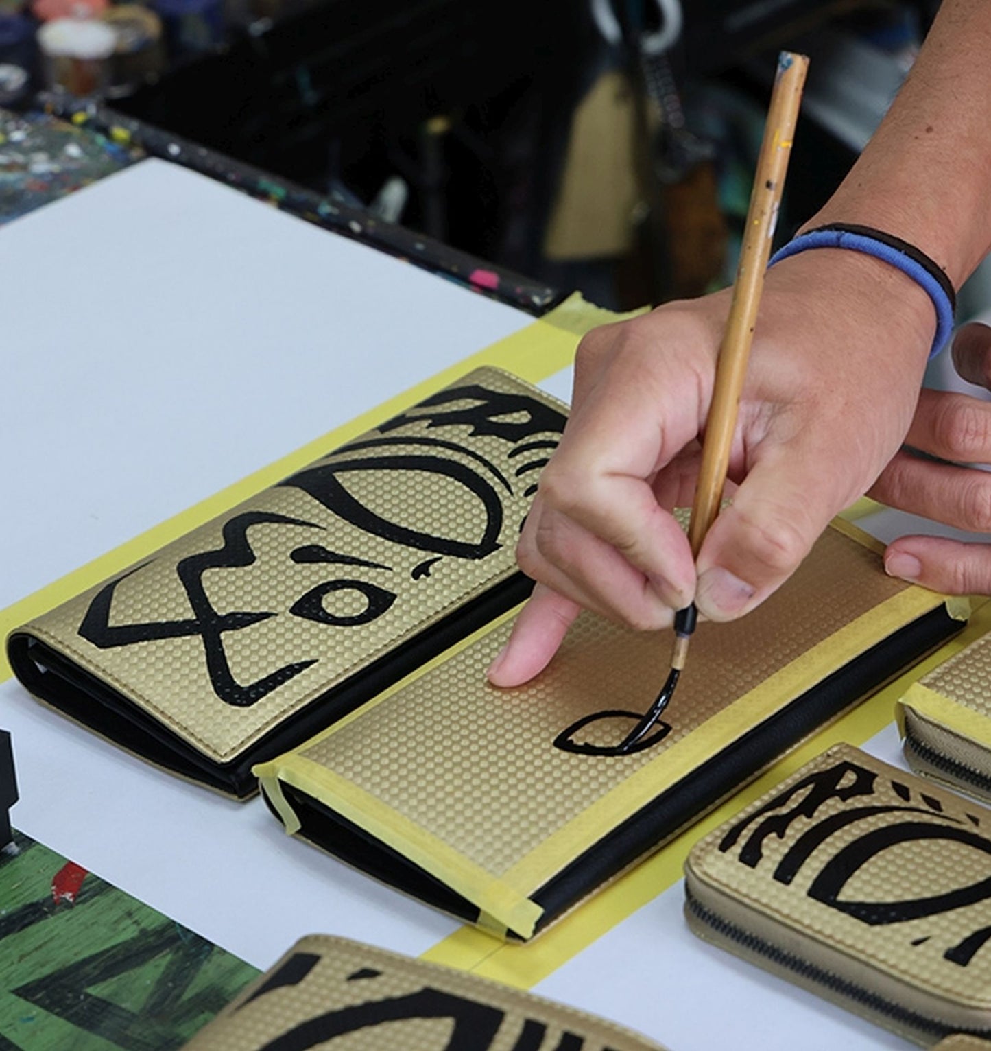 ★ ★ SCHATTEN―THE FIRST TIGER MASK MODEL