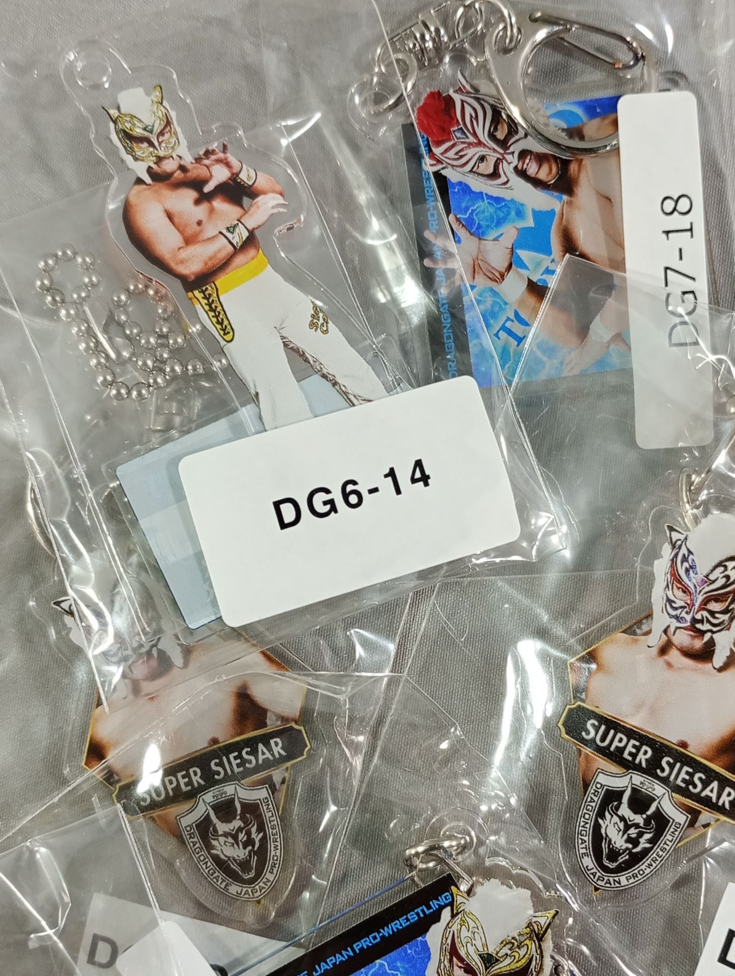 ★ ★ Super Shisa Dragon Gate Accessories Set