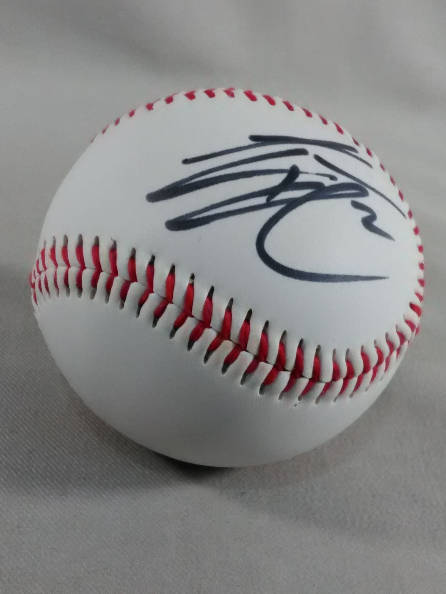 Hiroshi Yamato Sign Ball