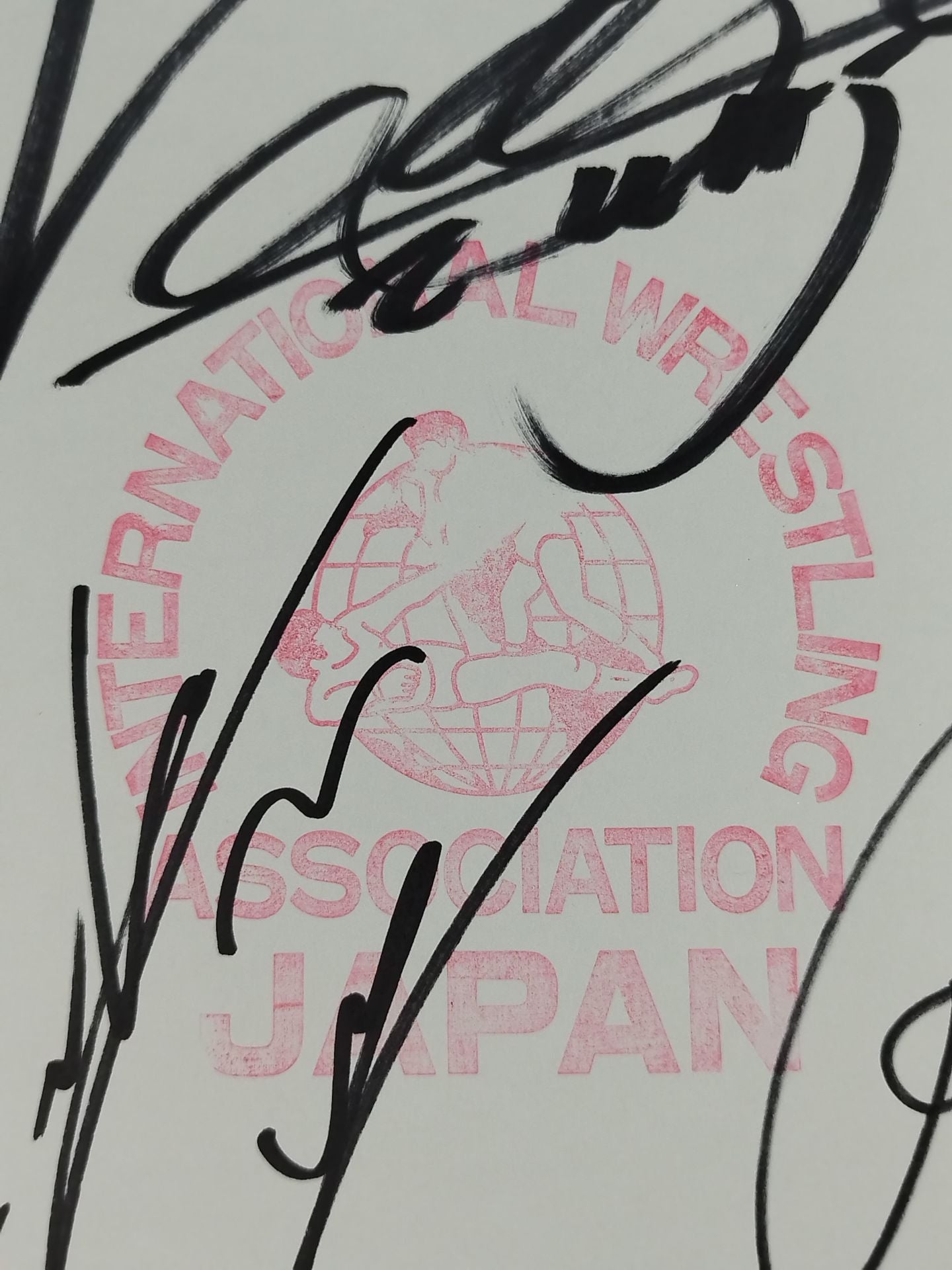 荒谷信孝&ジ・ウィンガー&中牧昭二(IWA JAPAN専用色紙)