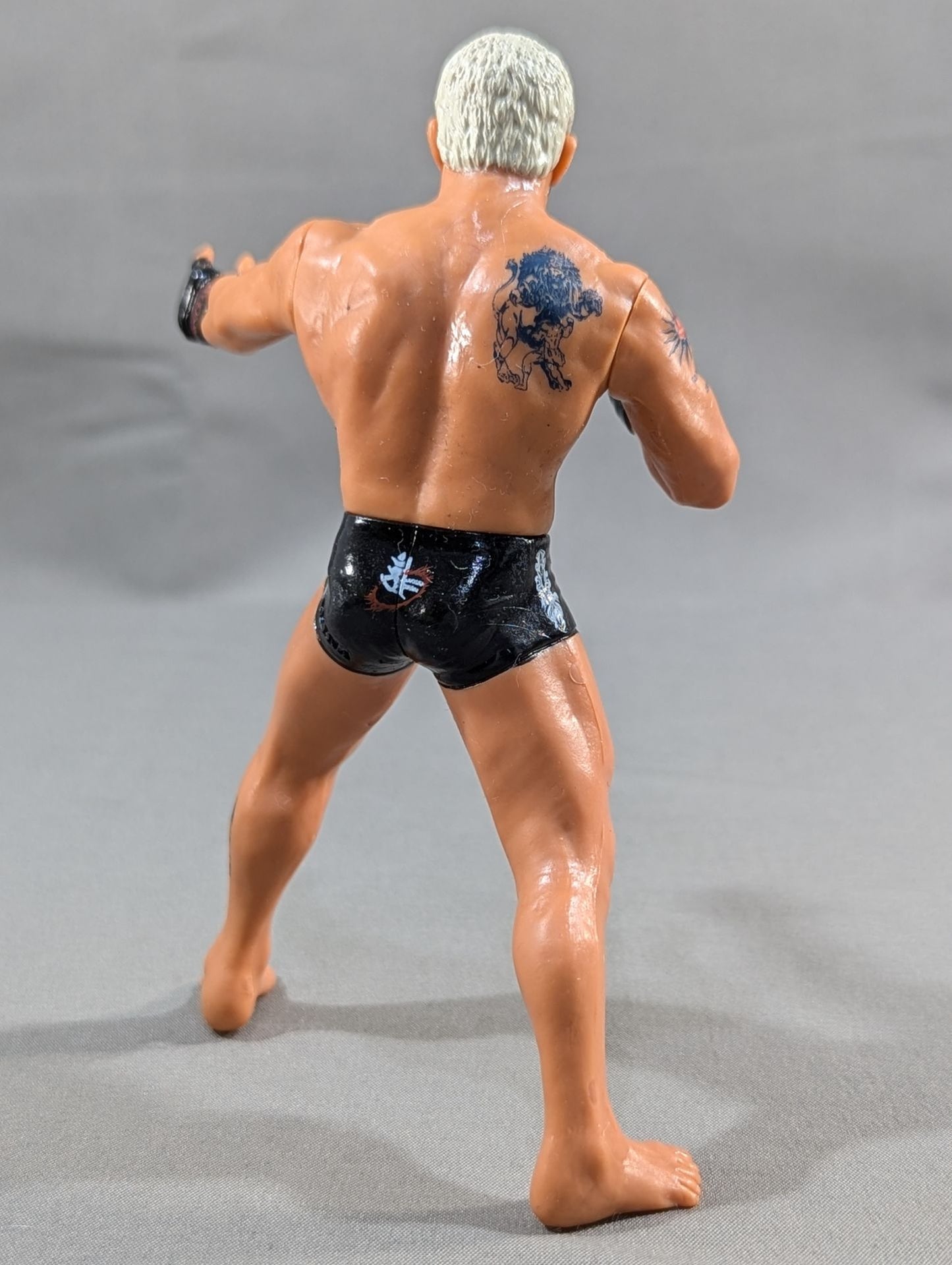 Kengo Watanabe (blonde)