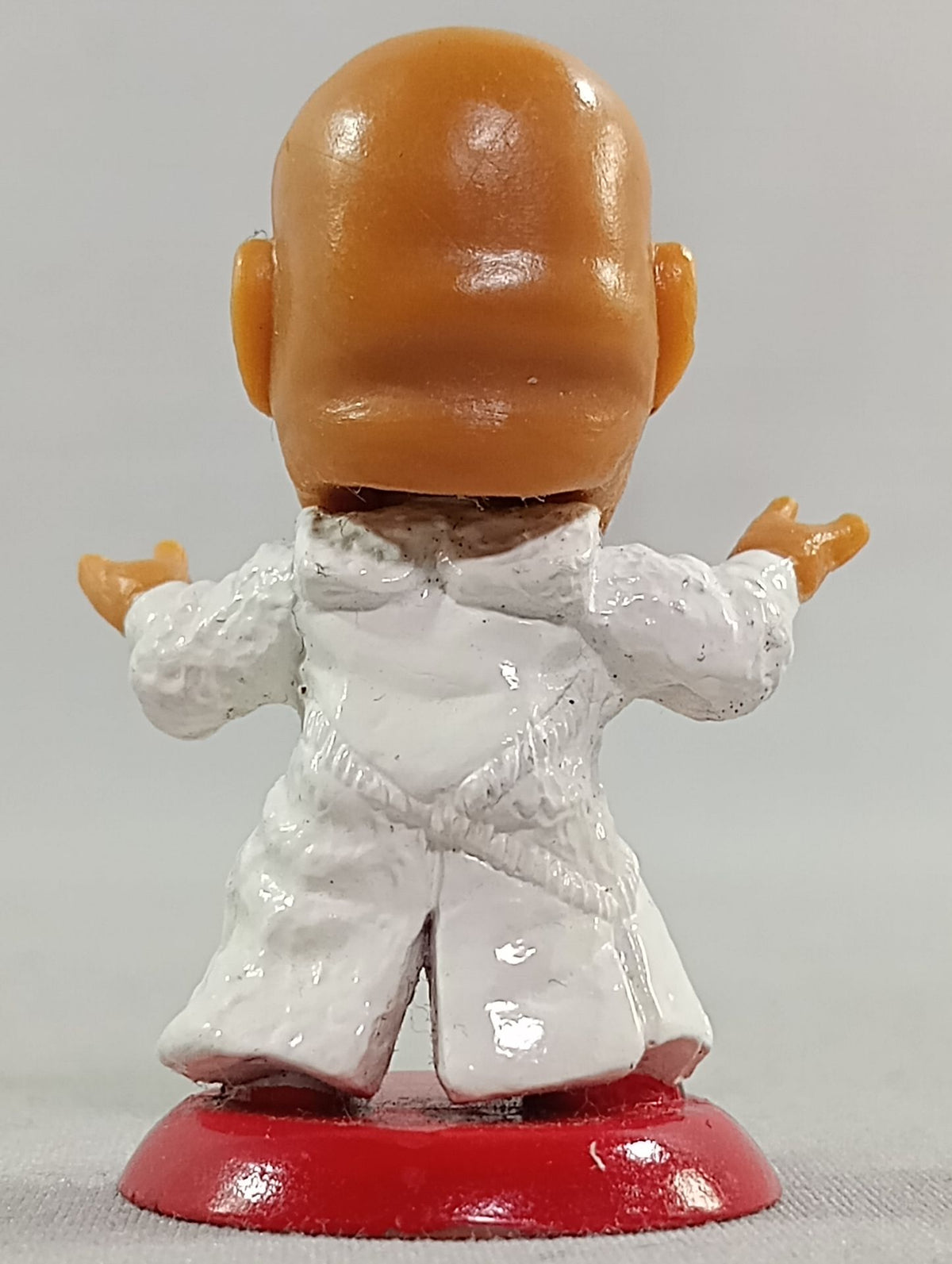 Muto Keiji (B) (White Gown, Love Pose)