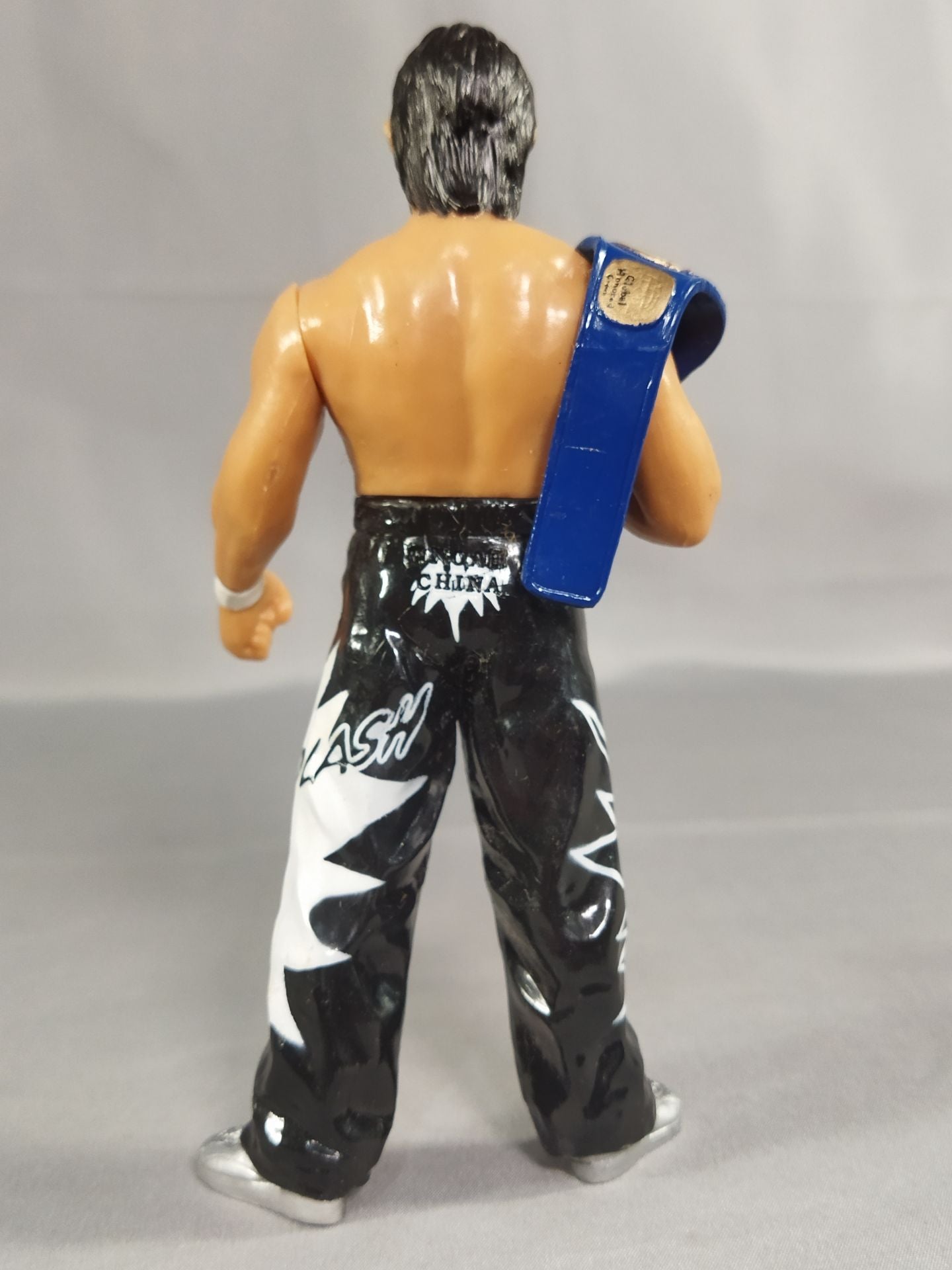 Naomichi Marufuji  (black tights and belt)