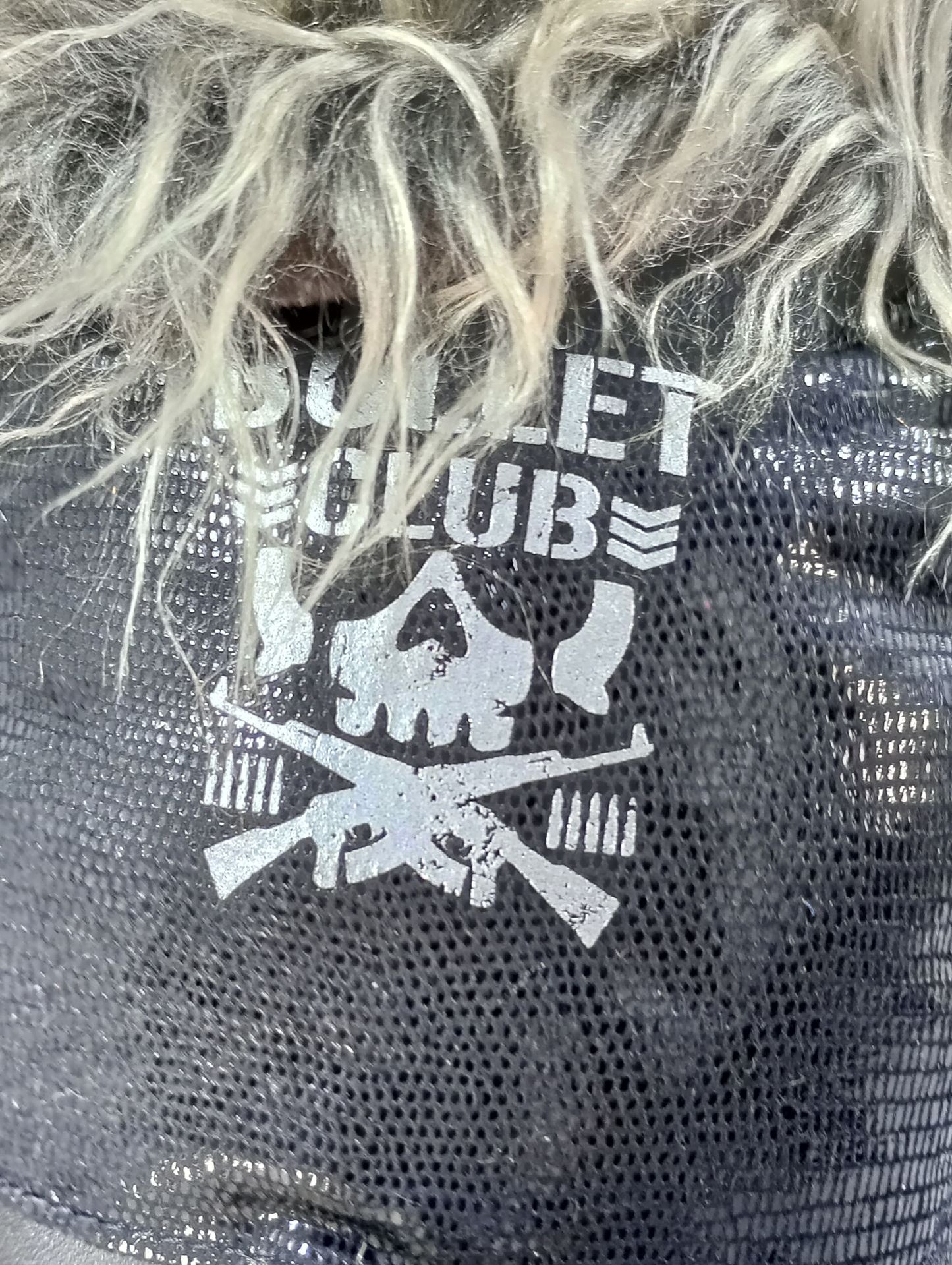 ケニー・オメガ「マネくま」(BULLET CLUB)