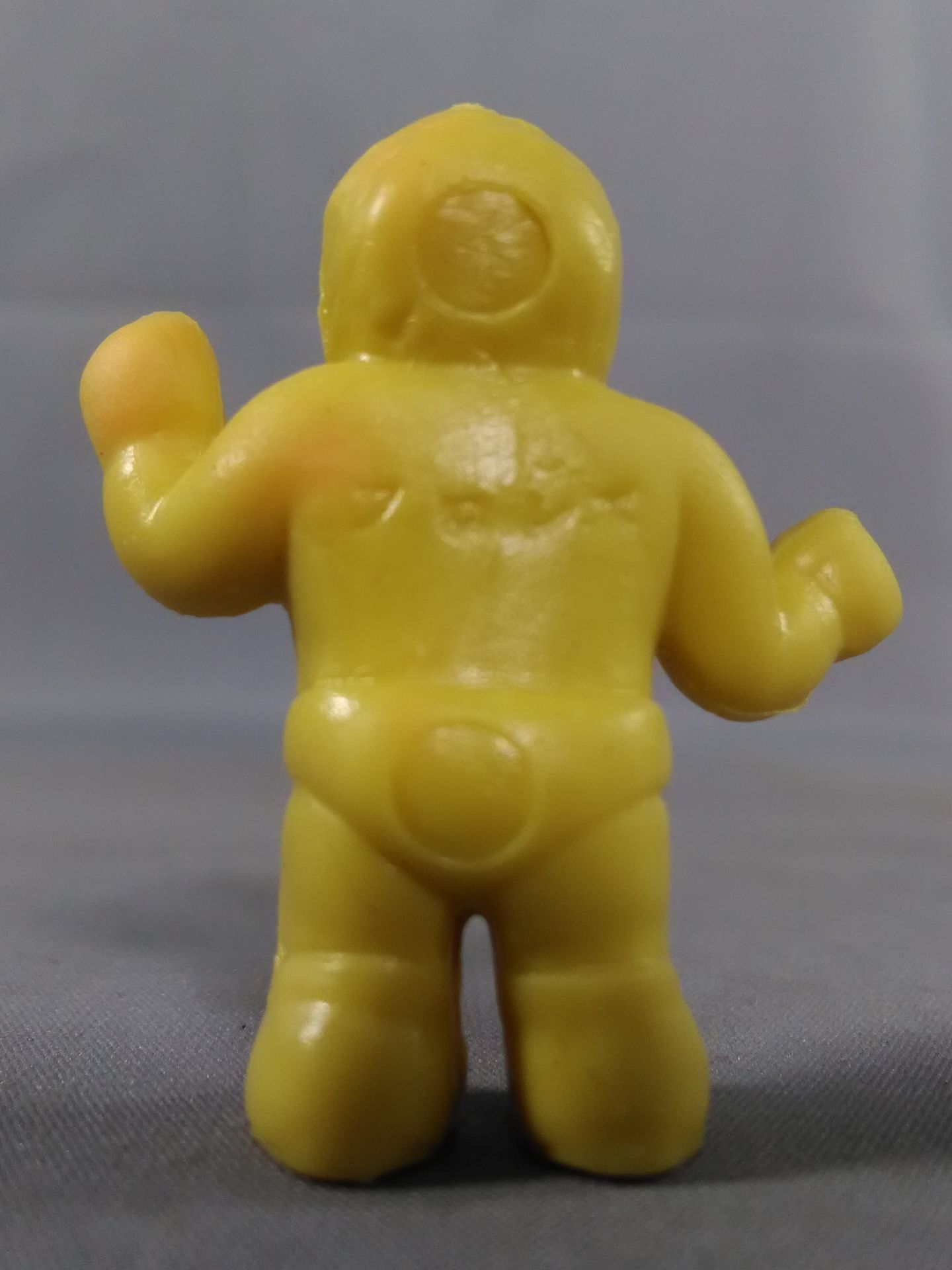 ★ Martial Arts World Fighters Rights ★ Pro Wrestling ( Yellow)