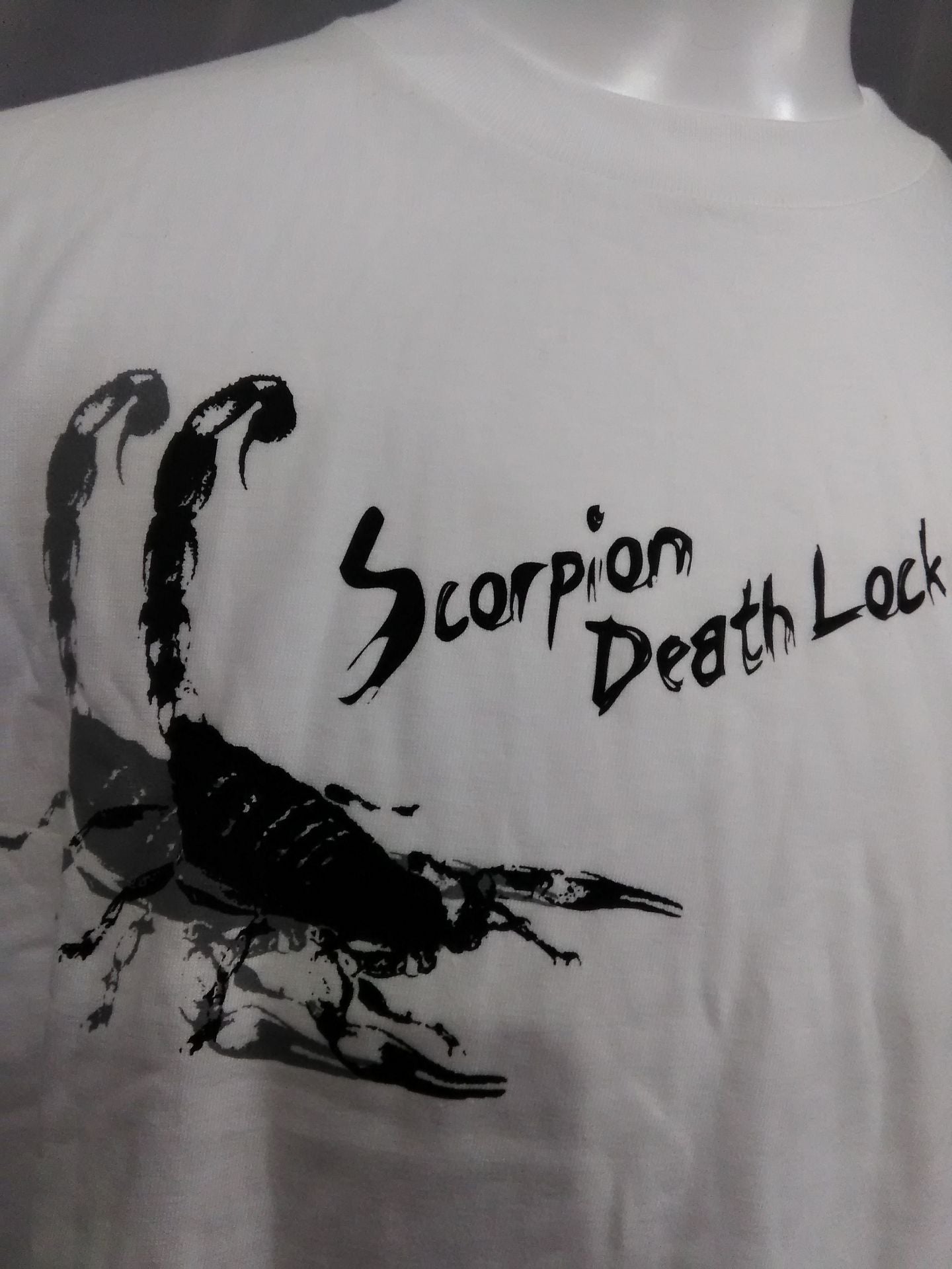 長州力「SCORPION DEATH LOCK」ロングTシャツ(ホワイト)