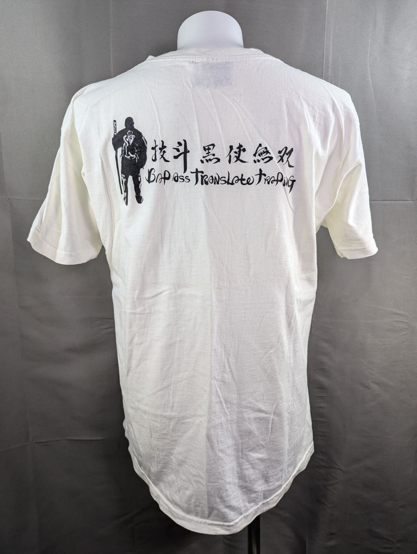 黒使無双「Pure PROWRES LOVE」Tシャツ(ホワイト×ブラック)