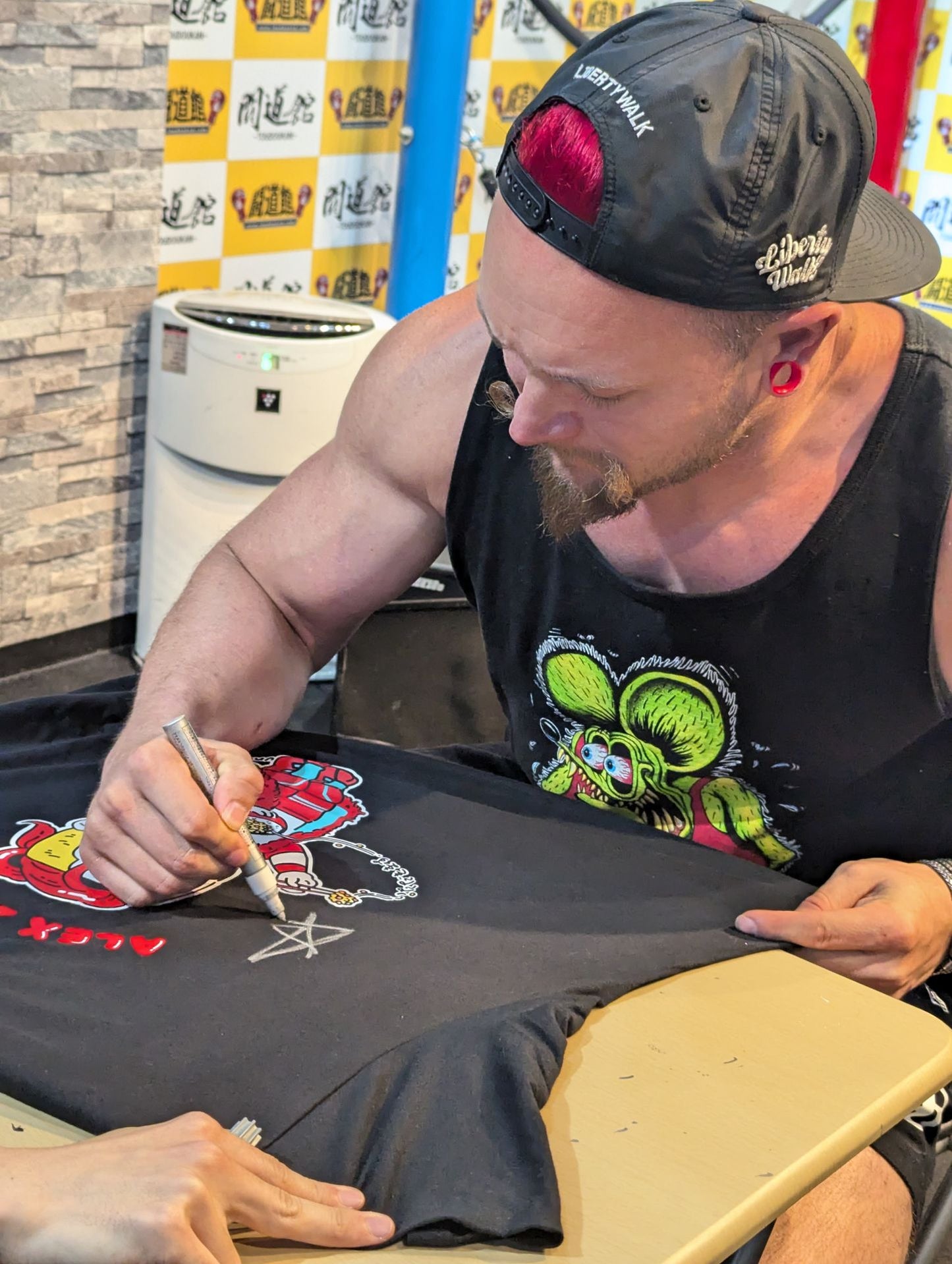 【直筆サイン入り】アレックス・ゼイン Tシャツ③(ブラック)