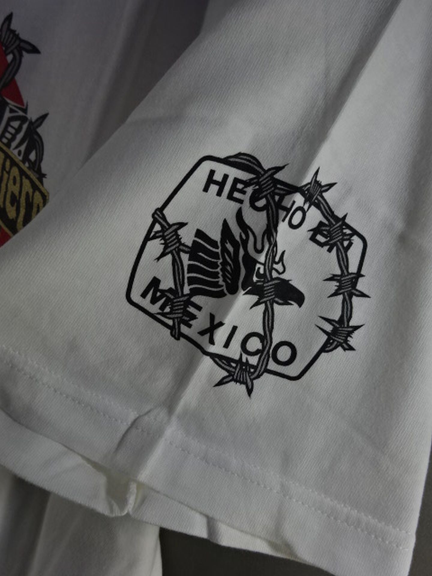 エル・デスペラード「Hago lo que quiero」Tシャツ