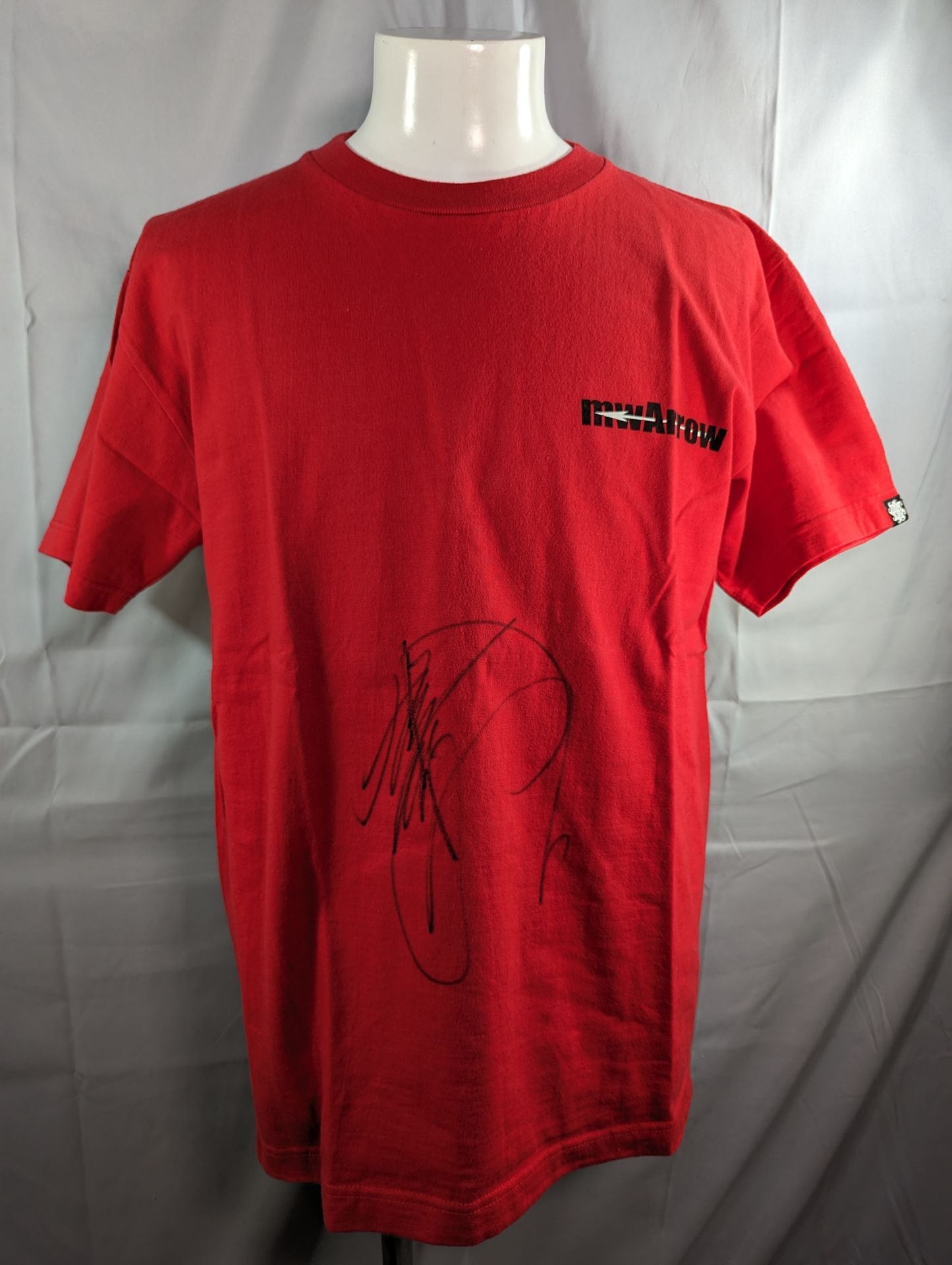 【hand signed autograph】  Minoru Suzuki "mwArrow" T-shirt (2) (Red)