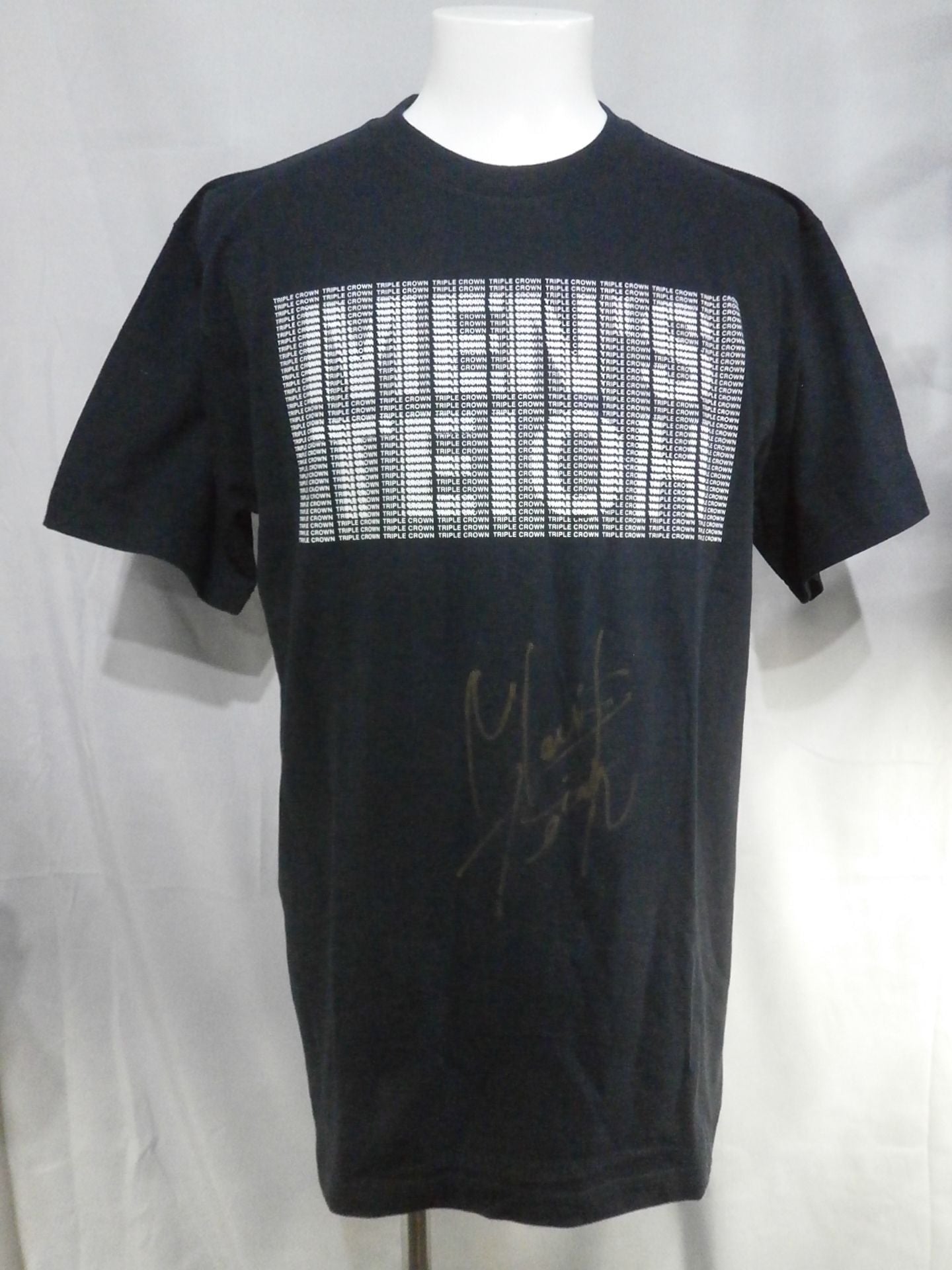【hand signed autograph】 MEN'S Teio "TRIPLE CROWN" T-shirt (1) (Black)