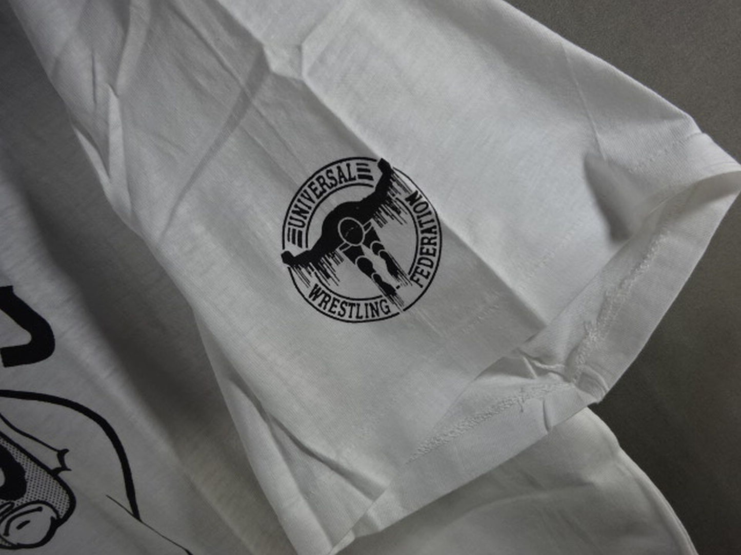 Los Brazos Illustration T-shirt