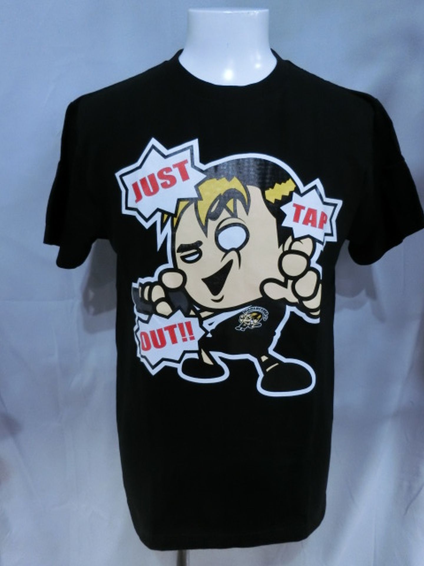 TAKAみちのく「JUST TAP OUT!!」イラストTシャツ