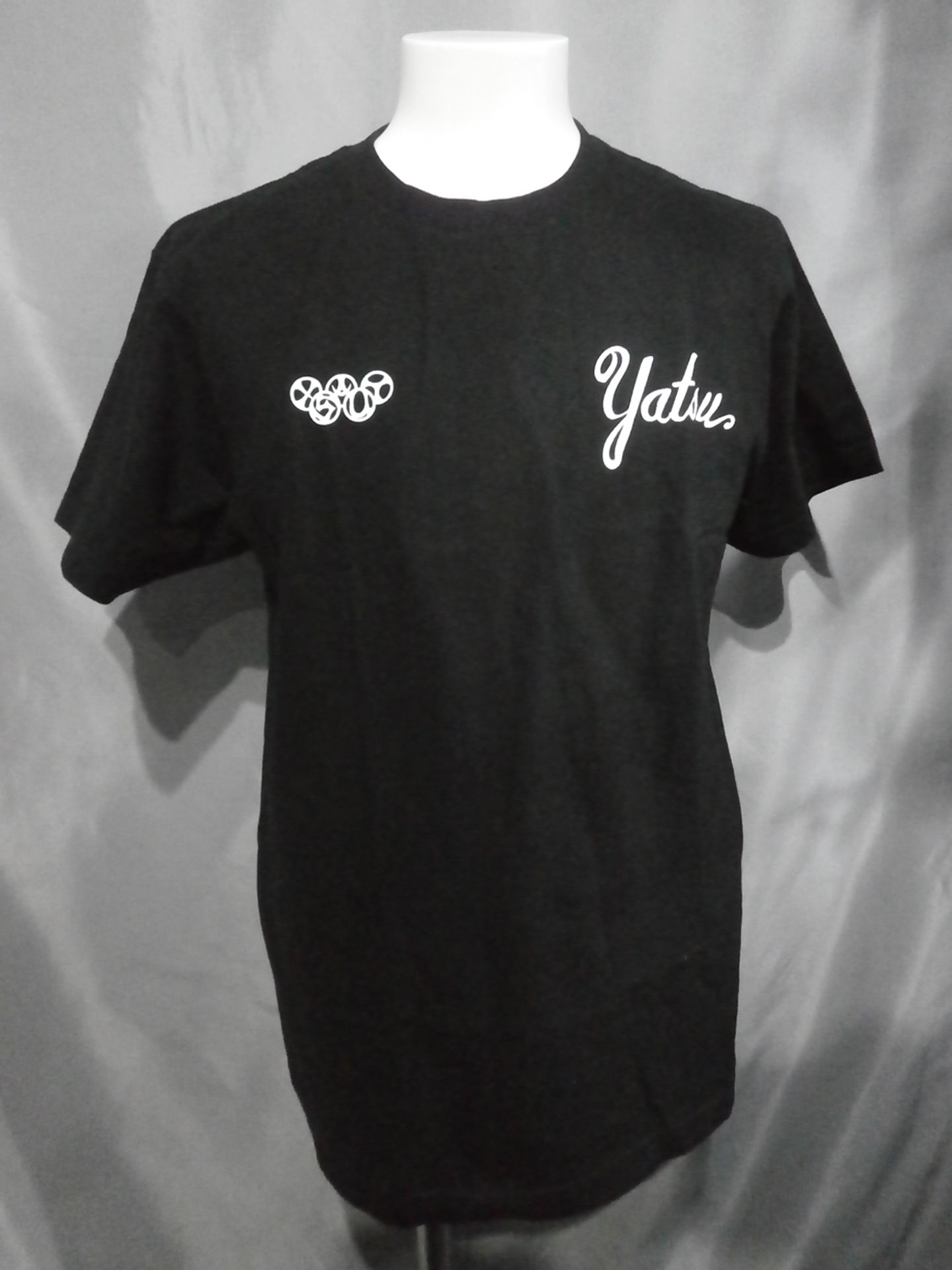 Yoshiaki Yatsu "Amazing guy!" T-shirt