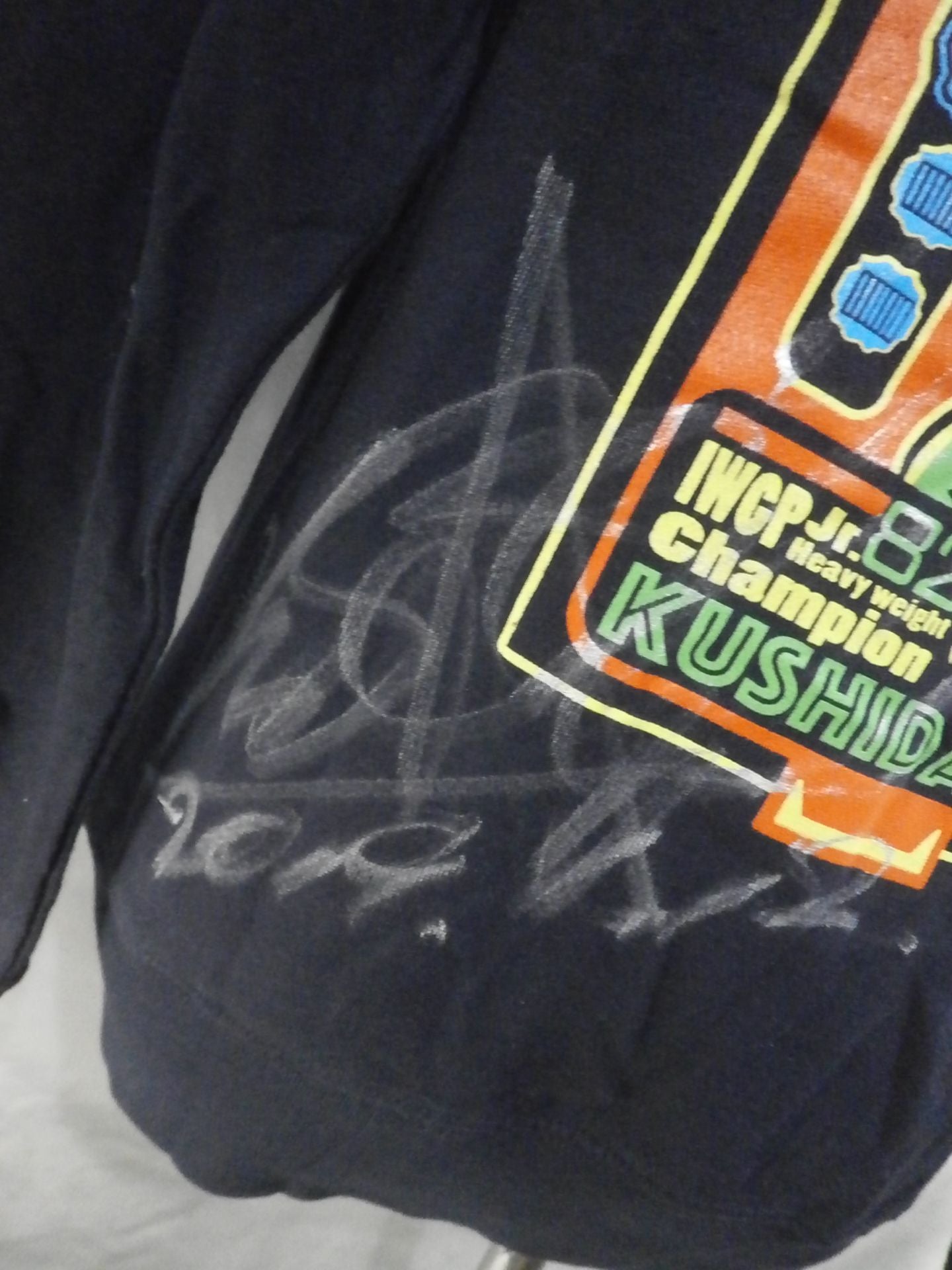 【直筆サイン入り】KUSHIDA「9482」ジップパーカー(ネイビー)