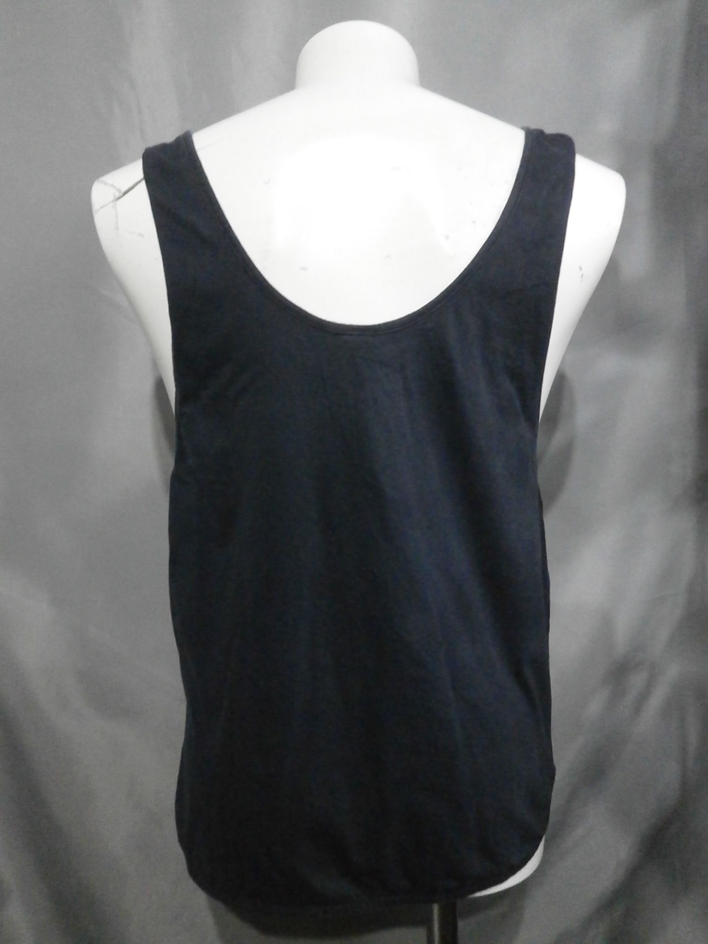 No questions asked, muscular tank top (1) (black)