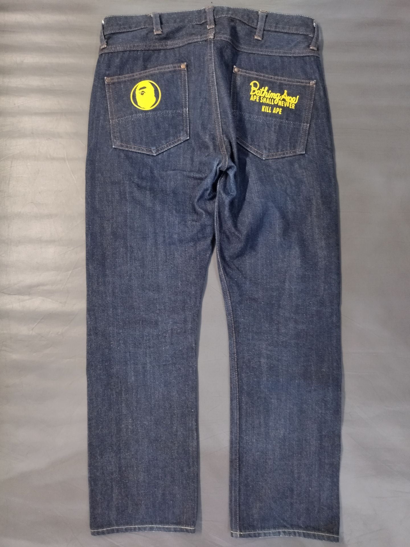 A BATHING APE JEANS(2)