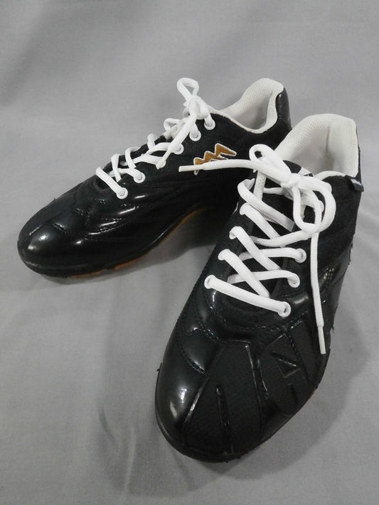 ARISTRIST × AGLA Collaboration Futsal Shoes