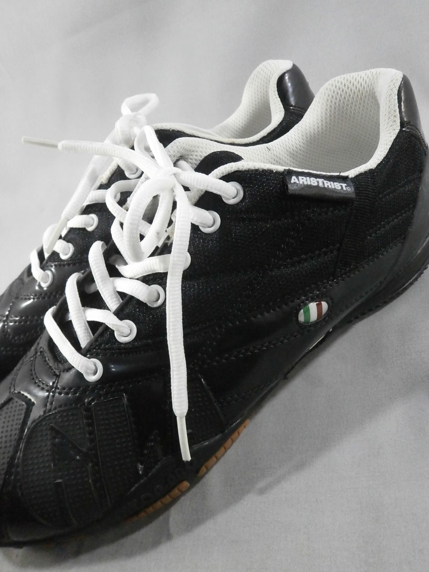 ARISTRIST×AGLA コラボフットサルシューズ