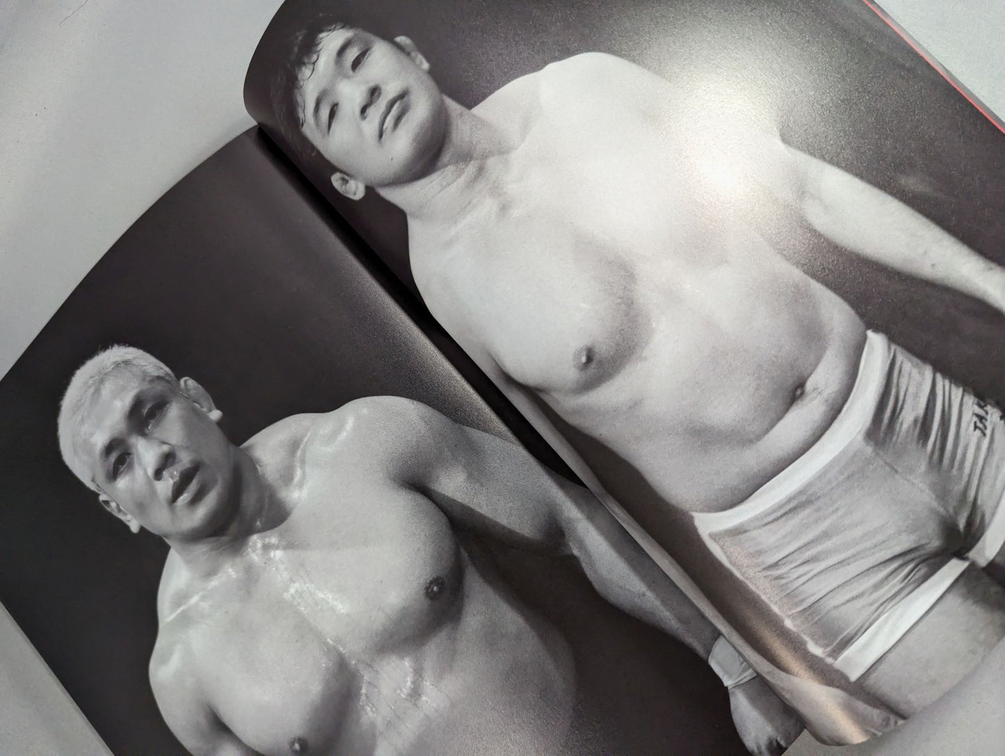 Fighting Man Nobuyoshi Araki vs 11 Pro Wrestler