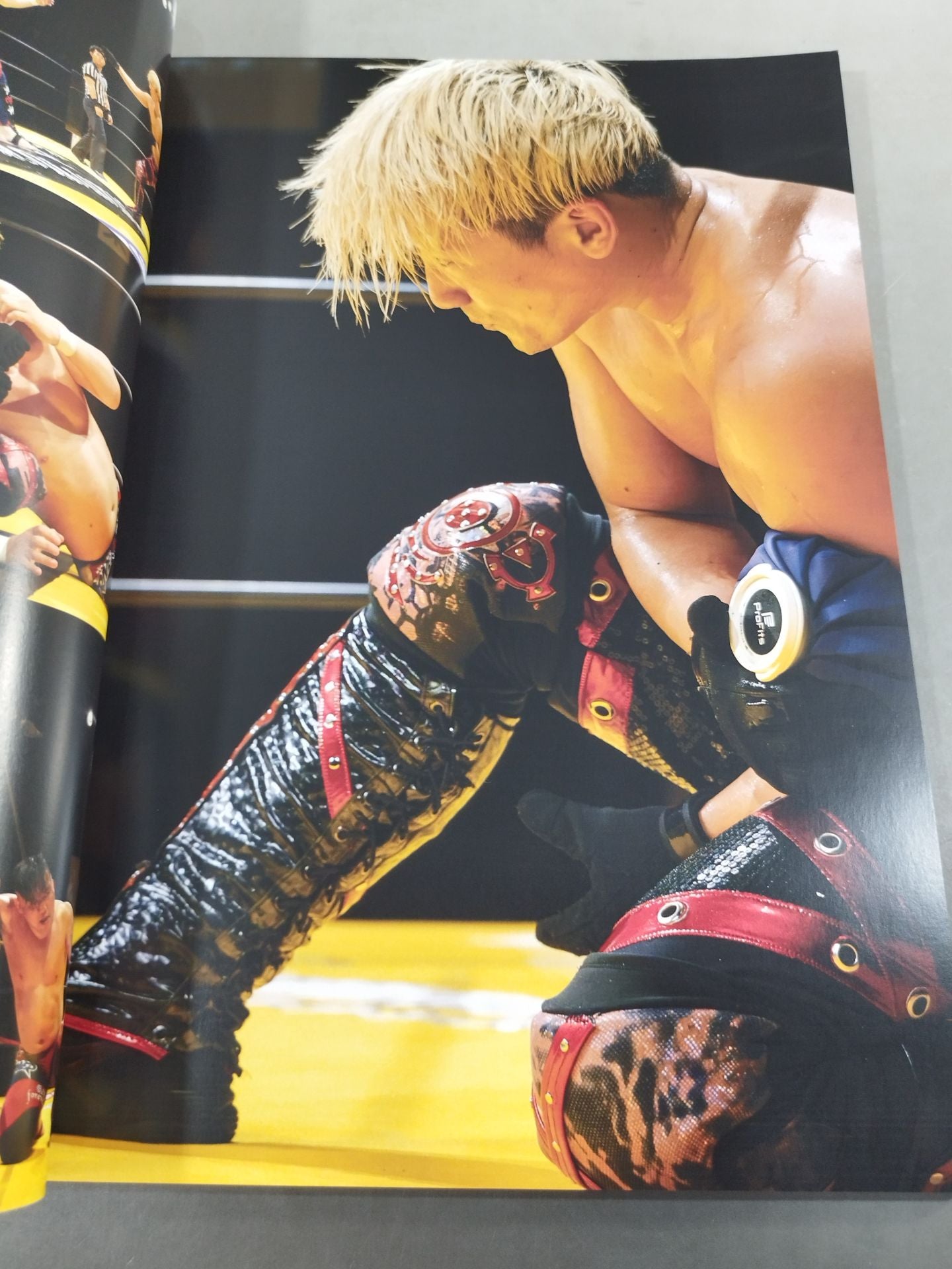 『STILL REVOLUTION』OFFICIAL PHOTO BOOK
