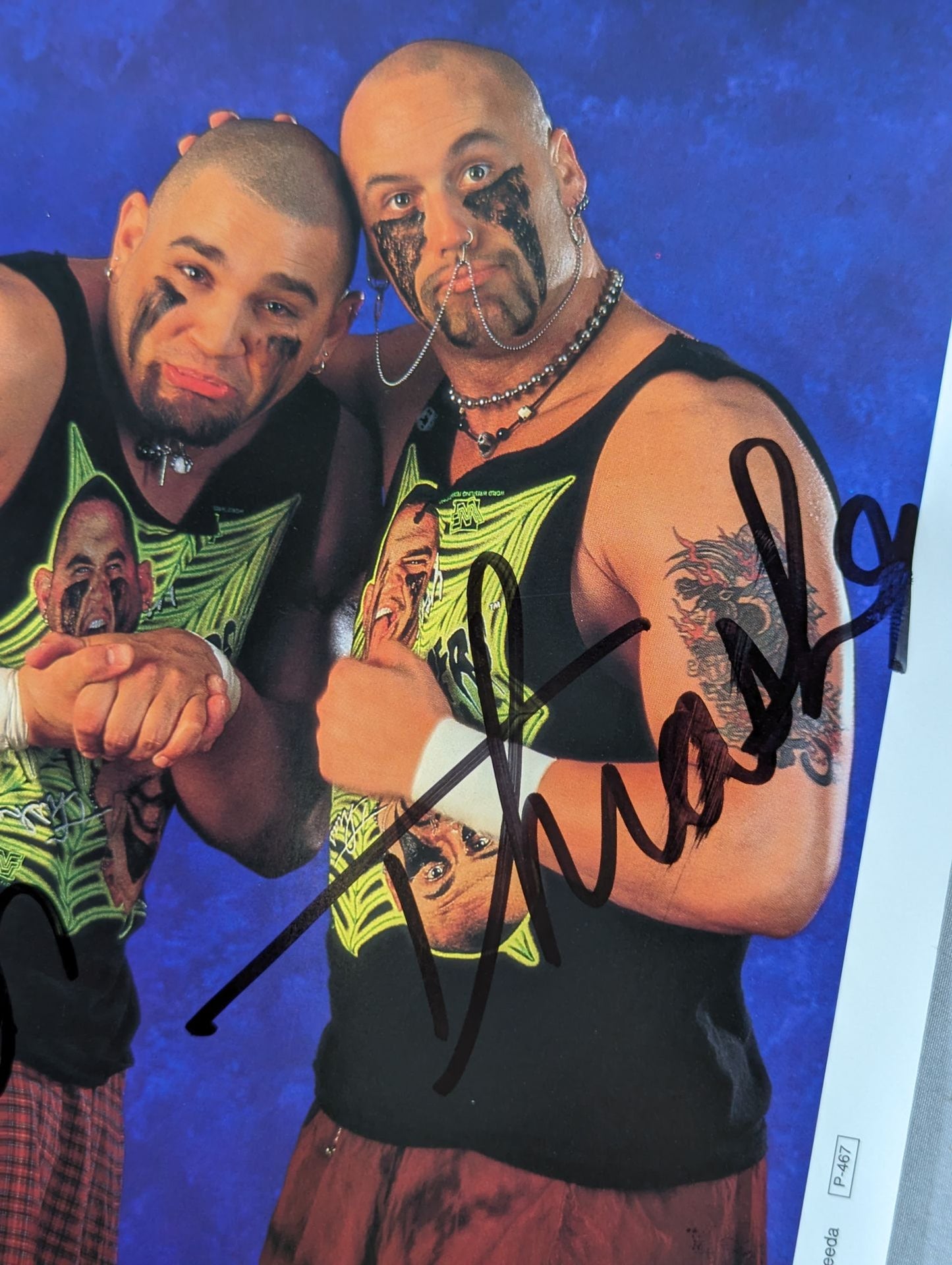 ザ・ヘッドバンガーズ(モッシュ&スラッシャー) 直筆サイン入りポートレート