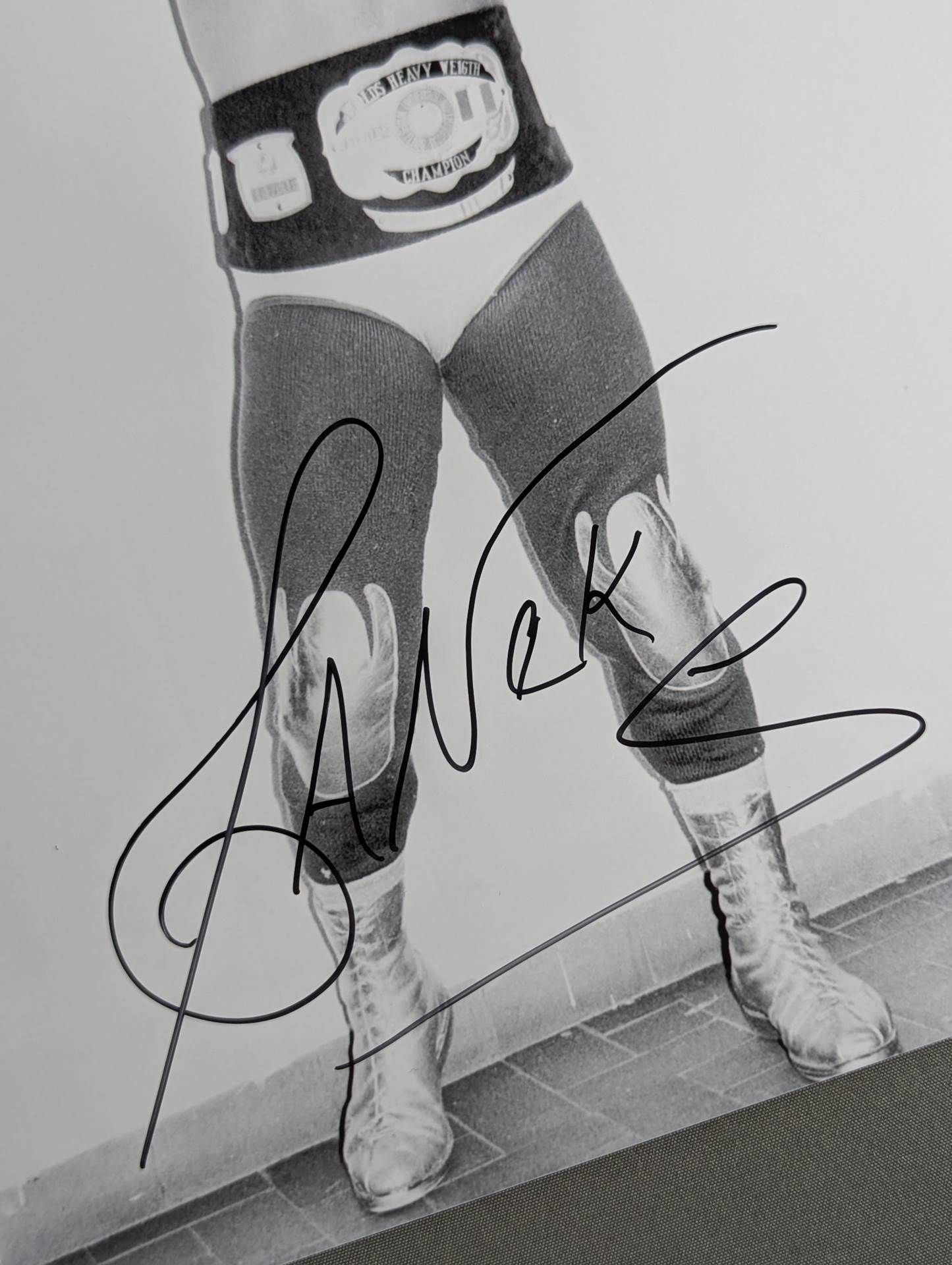 Canek hand signed autograph Black and White Pro-Photo (A-1)