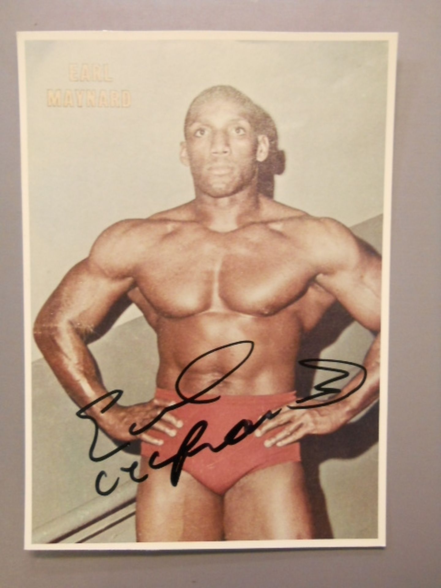 Earl Maynard hand signed autograph  photo ①