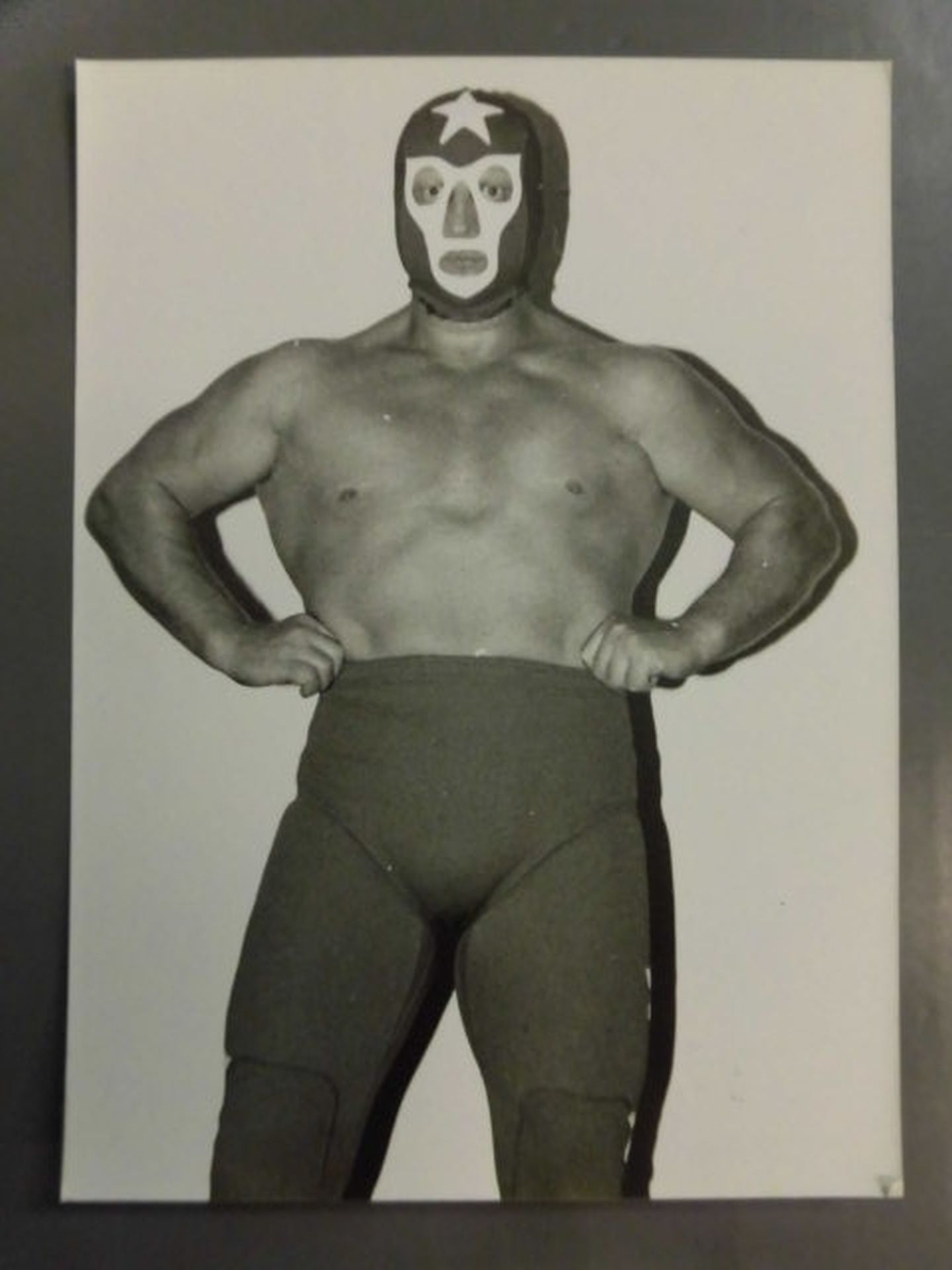 The Cruiser Black and White photo (1)