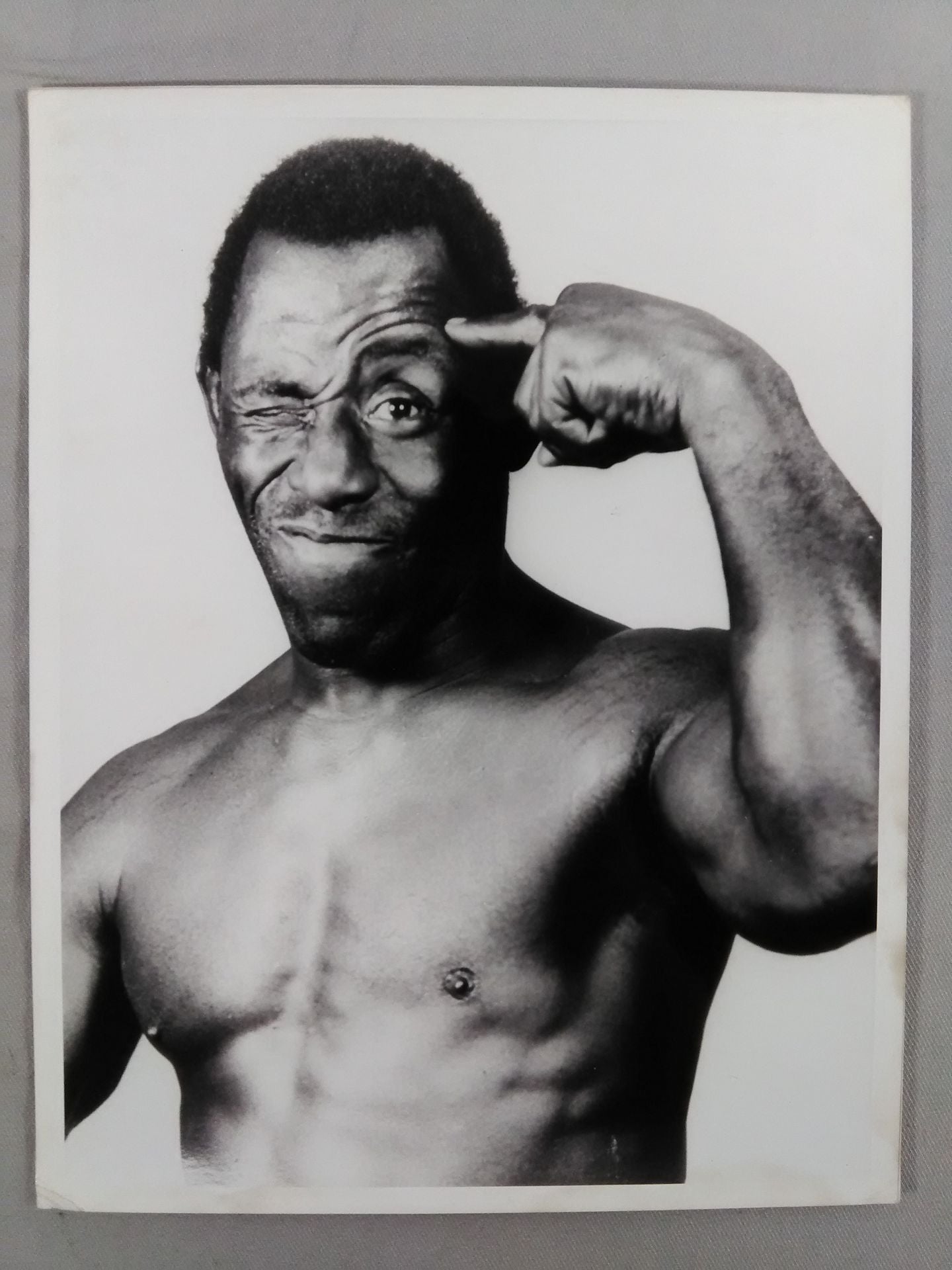 Johnny Kwan Black and White Pro-Photo ①