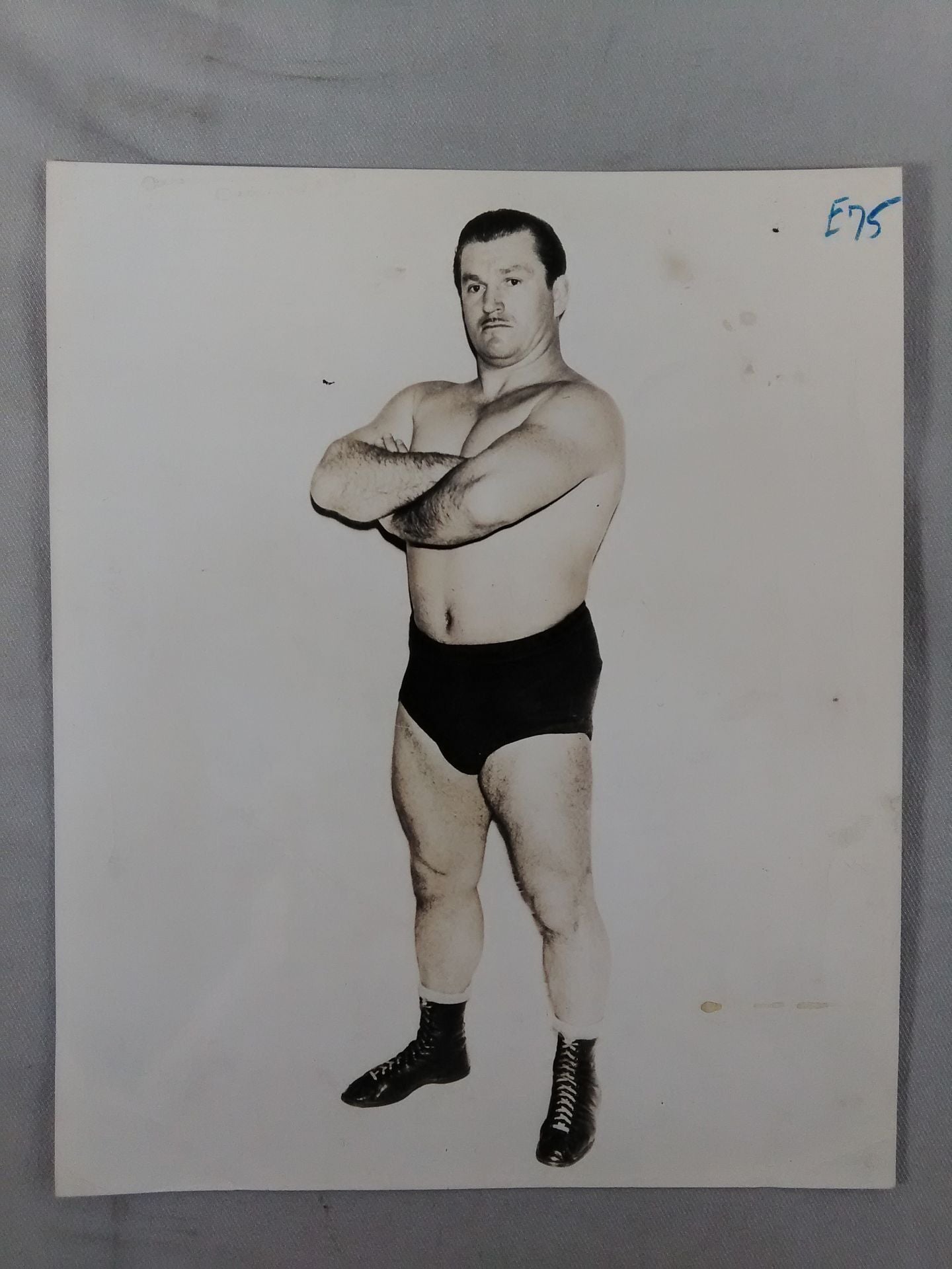 ジャック・ウェントワース 白黒ポートレート①