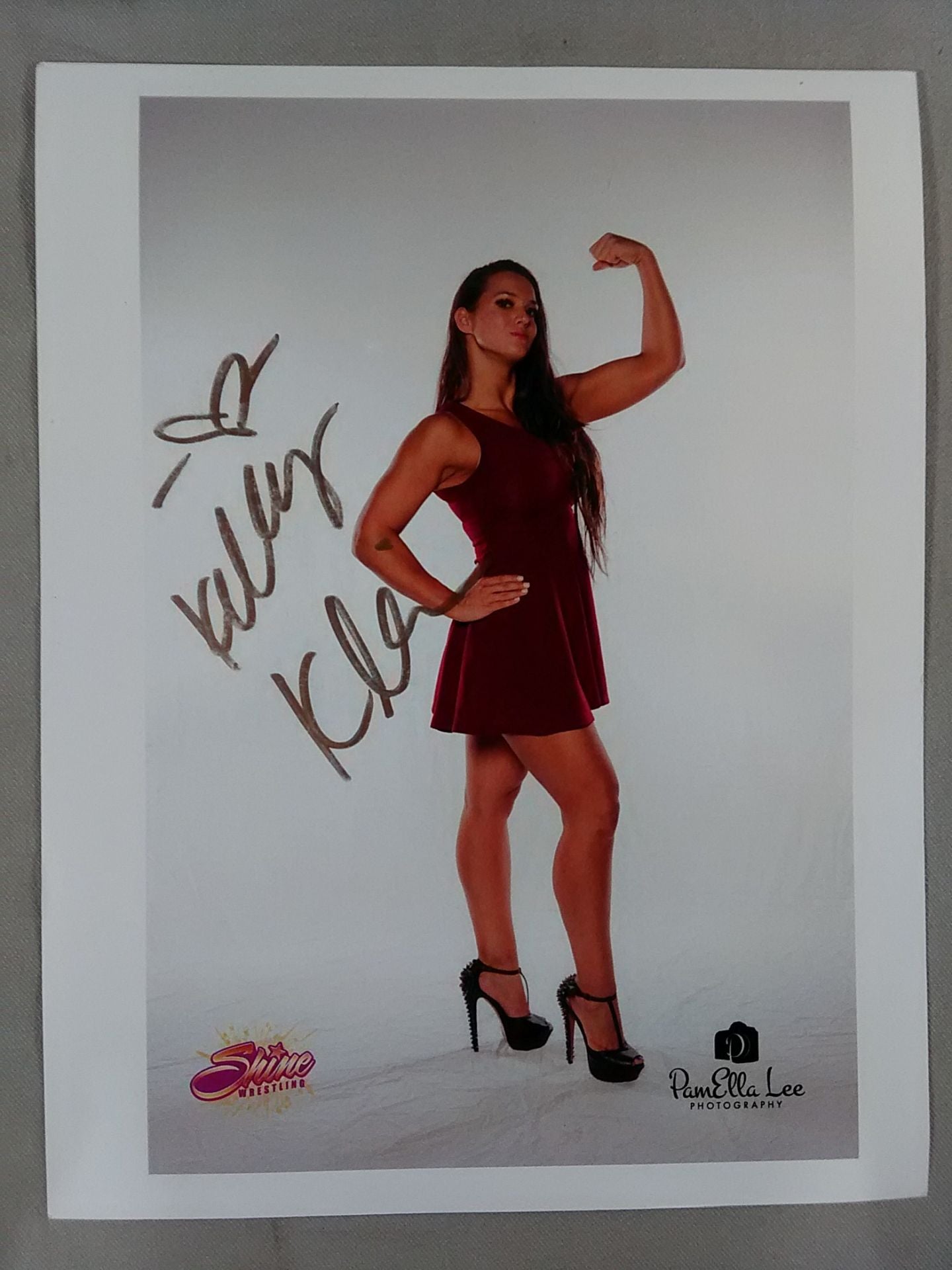 ケリー・クレイン 直筆サイン入りポートレート④