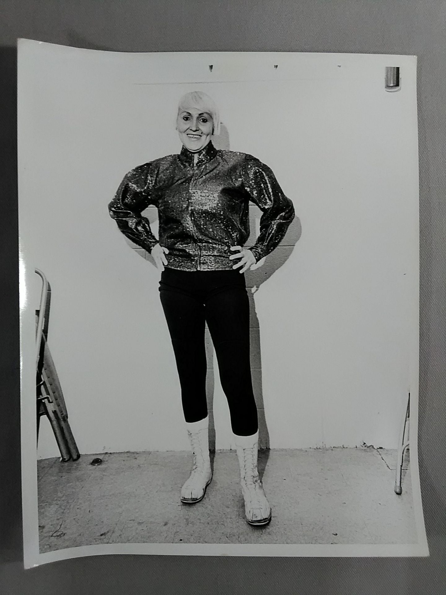 Mary Jane Mull Black and White Pro-Photo ③