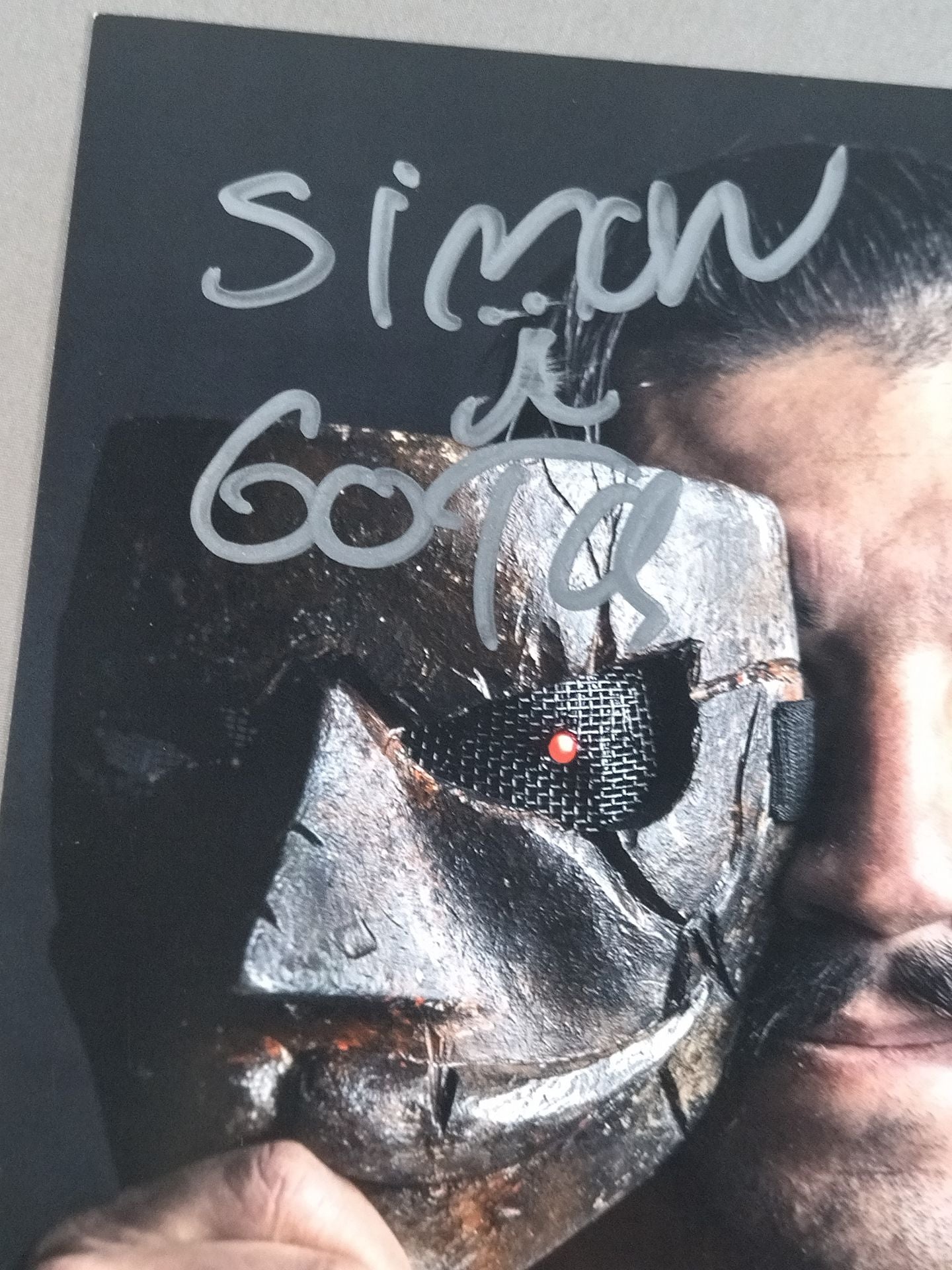 サイモン・ゴッチ 直筆サイン入りポートレート(A-1)